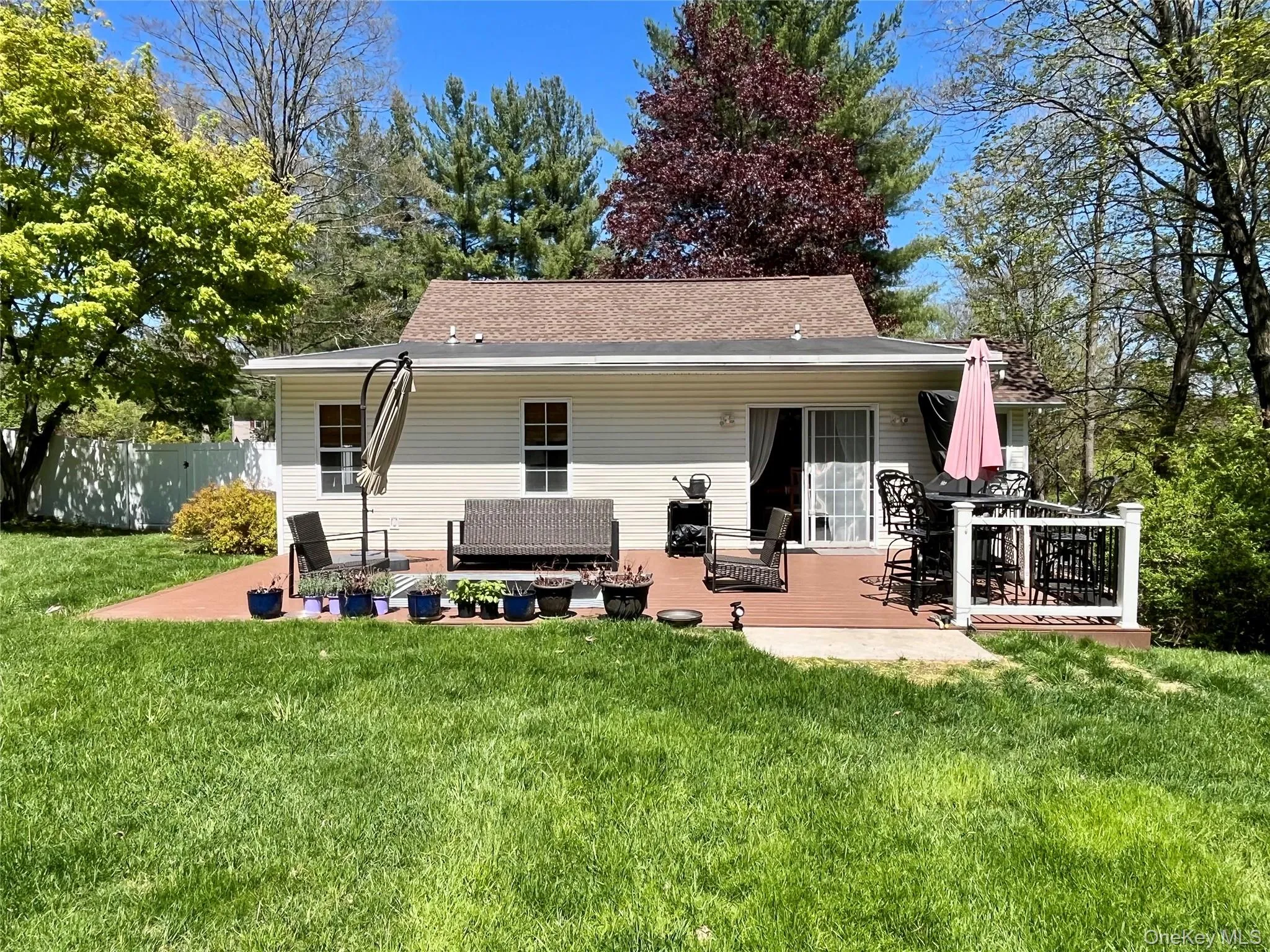 23 Edgewood Drive, Monroe, NY, 4 Bedrooms Bedrooms, 7 Rooms Rooms,2 BathroomsBathrooms,Residential,For Rent,Edgewood,0,991126 23 Edgewood Drive, Monroe, NY, 4 Bedrooms Bedrooms, 7 Rooms Rooms,2 BathroomsBathrooms,Residential,For Rent,Edgewood,0,991126