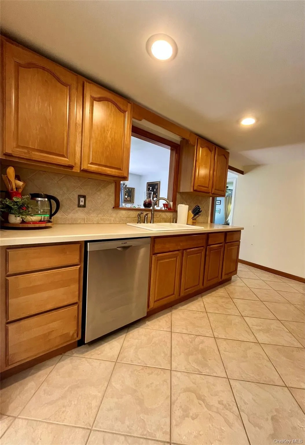 23 Edgewood Drive, Monroe, NY, 4 Bedrooms Bedrooms, 7 Rooms Rooms,2 BathroomsBathrooms,Residential,For Rent,Edgewood,0,991126 23 Edgewood Drive, Monroe, NY, 4 Bedrooms Bedrooms, 7 Rooms Rooms,2 BathroomsBathrooms,Residential,For Rent,Edgewood,0,991126