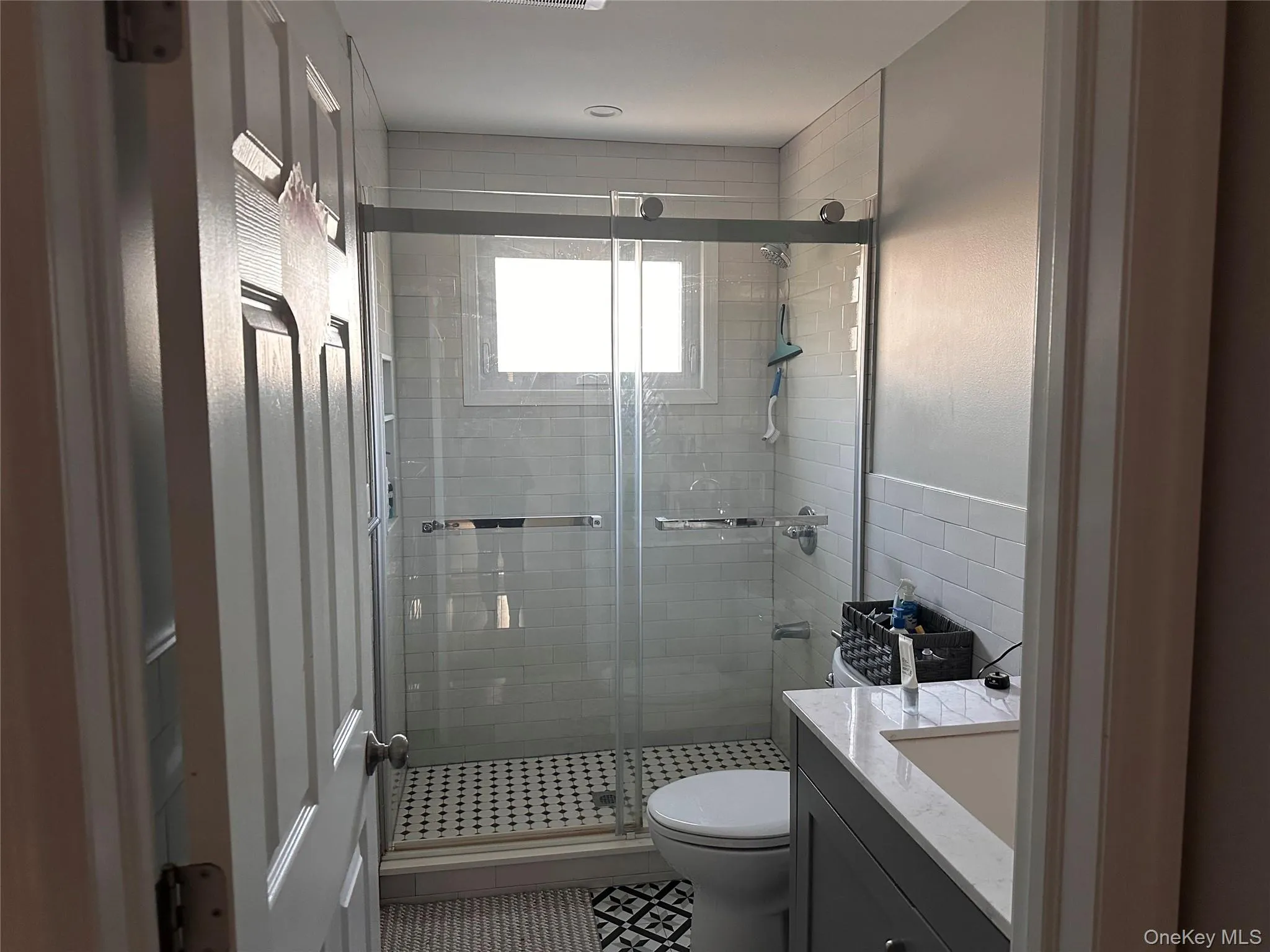 84 Commonwealth Avenue, Hempstead, NY, 3 Bedrooms Bedrooms, 4 Rooms Rooms,1 BathroomBathrooms,Residential Lease,For Rent,Commonwealth,0,991129 84 Commonwealth Avenue, Hempstead, NY, 3 Bedrooms Bedrooms, 4 Rooms Rooms,1 BathroomBathrooms,Residential Lease,For Rent,Commonwealth,0,991129