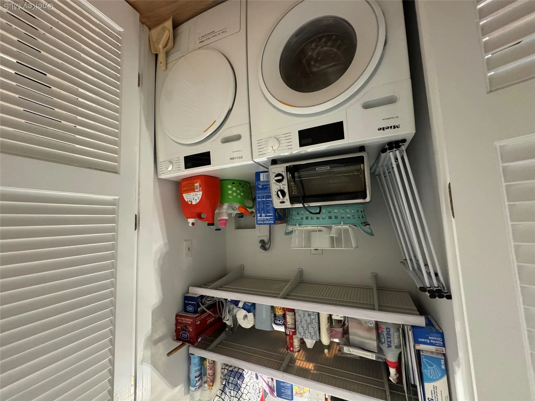 1 Kings Court, Clarkstown, NY, 1 Bedroom Bedrooms, 4 Rooms Rooms,1 BathroomBathrooms,Residential Lease,For Rent,Kings,0,991133 1 Kings Court, Clarkstown, NY, 1 Bedroom Bedrooms, 4 Rooms Rooms,1 BathroomBathrooms,Residential Lease,For Rent,Kings,0,991133