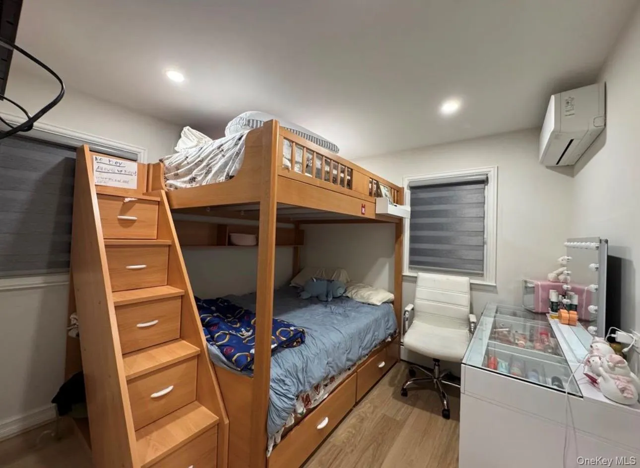 14 Fremont Street, Harrison, NY, 3 Bedrooms Bedrooms, 5 Rooms Rooms,2 BathroomsBathrooms,Residential Lease,For Rent,Fremont,0,991145 14 Fremont Street, Harrison, NY, 3 Bedrooms Bedrooms, 5 Rooms Rooms,2 BathroomsBathrooms,Residential Lease,For Rent,Fremont,0,991145