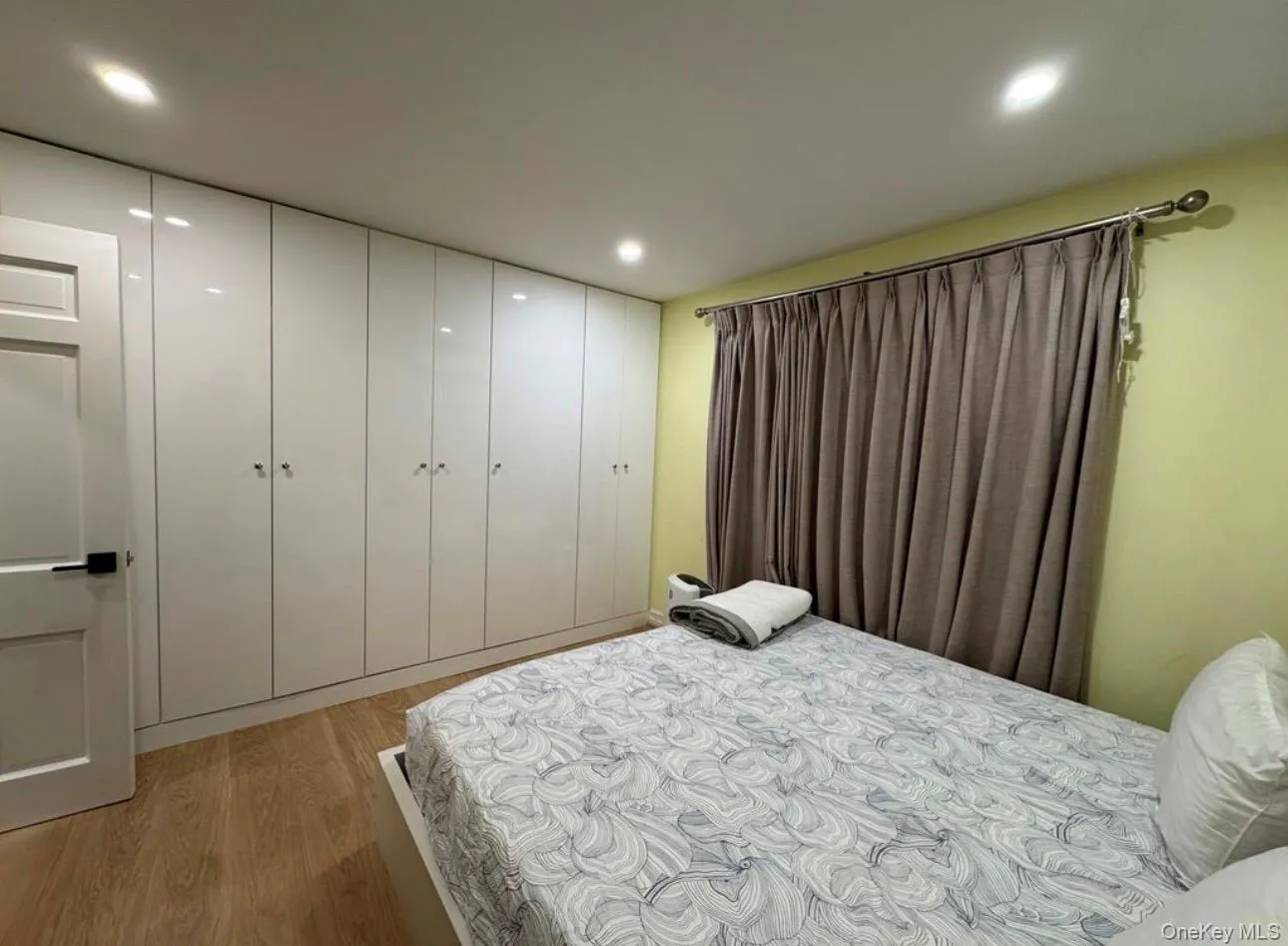 14 Fremont Street, Harrison, NY, 3 Bedrooms Bedrooms, 5 Rooms Rooms,2 BathroomsBathrooms,Residential Lease,For Rent,Fremont,0,991145 14 Fremont Street, Harrison, NY, 3 Bedrooms Bedrooms, 5 Rooms Rooms,2 BathroomsBathrooms,Residential Lease,For Rent,Fremont,0,991145