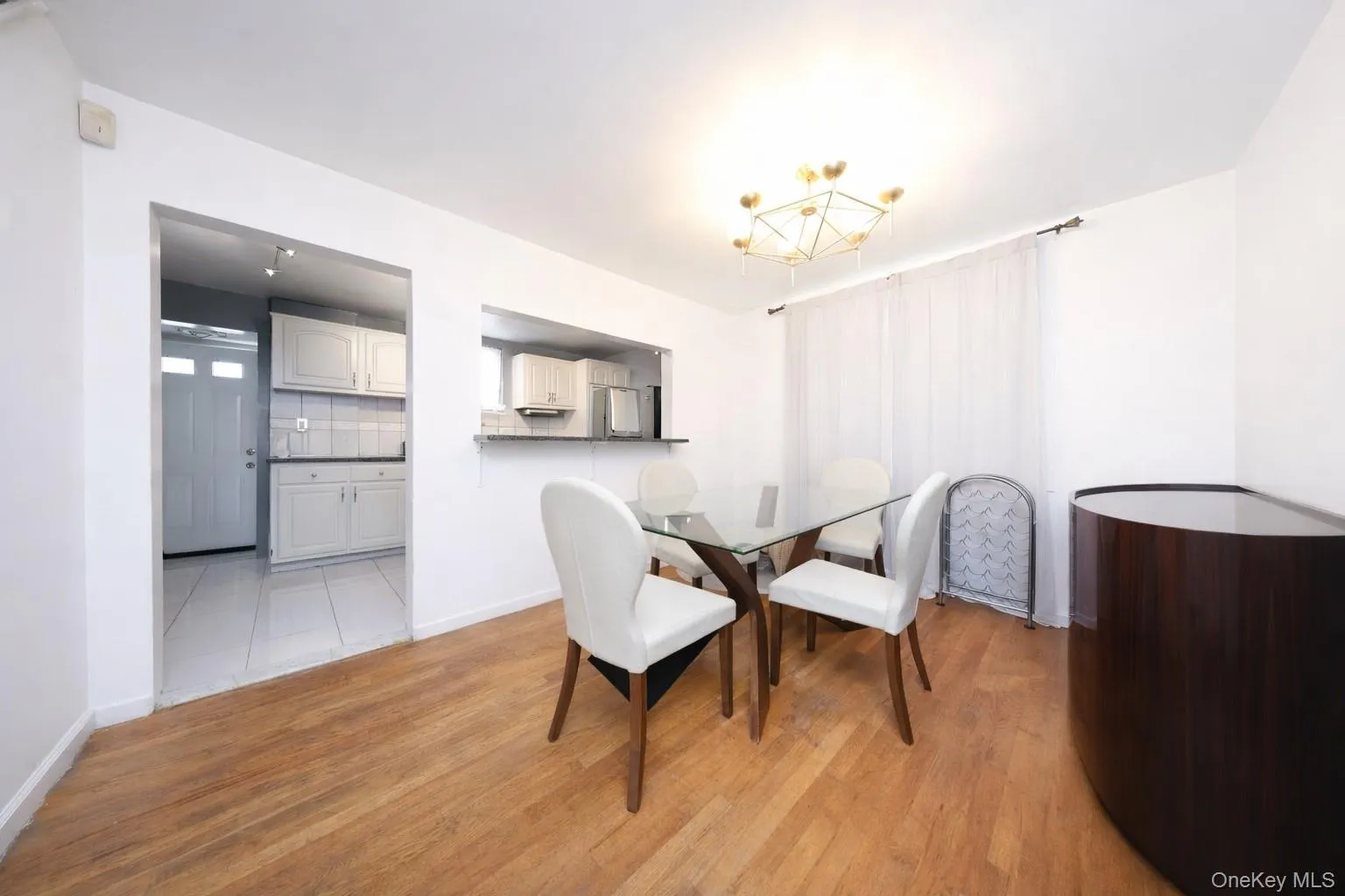 1541 95th Street, New York, NY, 3 Bedrooms Bedrooms, 6 Rooms Rooms,2 BathroomsBathrooms,Residential Sale,For Rent,95th,0,991147 1541 95th Street, New York, NY, 3 Bedrooms Bedrooms, 6 Rooms Rooms,2 BathroomsBathrooms,Residential Sale,For Rent,95th,0,991147