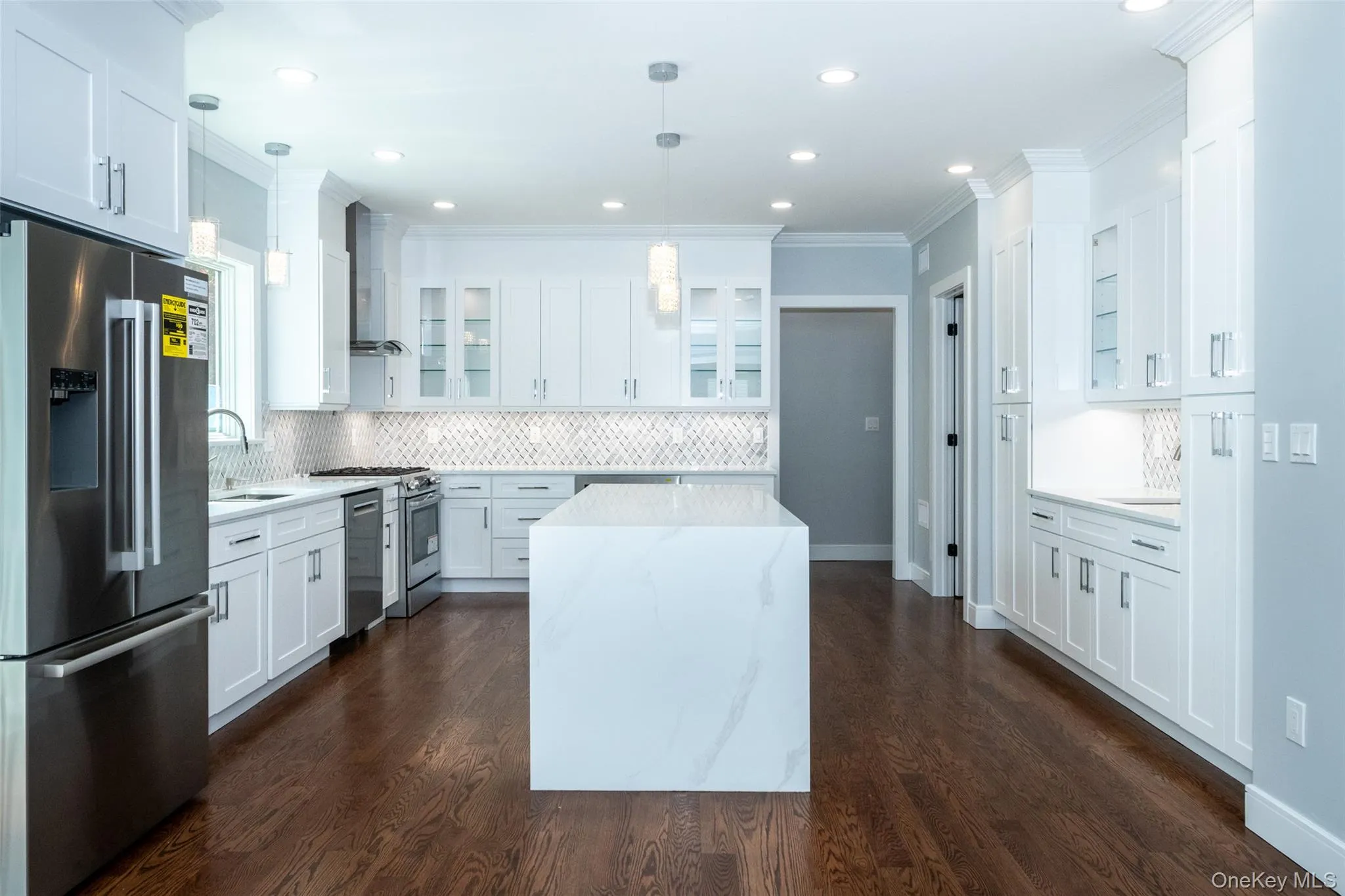 19 Beverly Road, New Rochelle, NY, 5 Bedrooms Bedrooms, 12 Rooms Rooms,5 BathroomsBathrooms,Residential,For Rent,Beverly,0,991161 19 Beverly Road, New Rochelle, NY, 5 Bedrooms Bedrooms, 12 Rooms Rooms,5 BathroomsBathrooms,Residential,For Rent,Beverly,0,991161