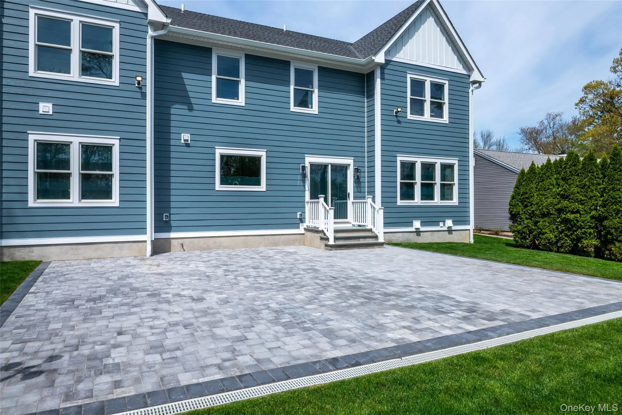 19 Beverly Road, New Rochelle, NY, 5 Bedrooms Bedrooms, 12 Rooms Rooms,5 BathroomsBathrooms,Residential,For Rent,Beverly,0,991161 19 Beverly Road, New Rochelle, NY, 5 Bedrooms Bedrooms, 12 Rooms Rooms,5 BathroomsBathrooms,Residential,For Rent,Beverly,0,991161