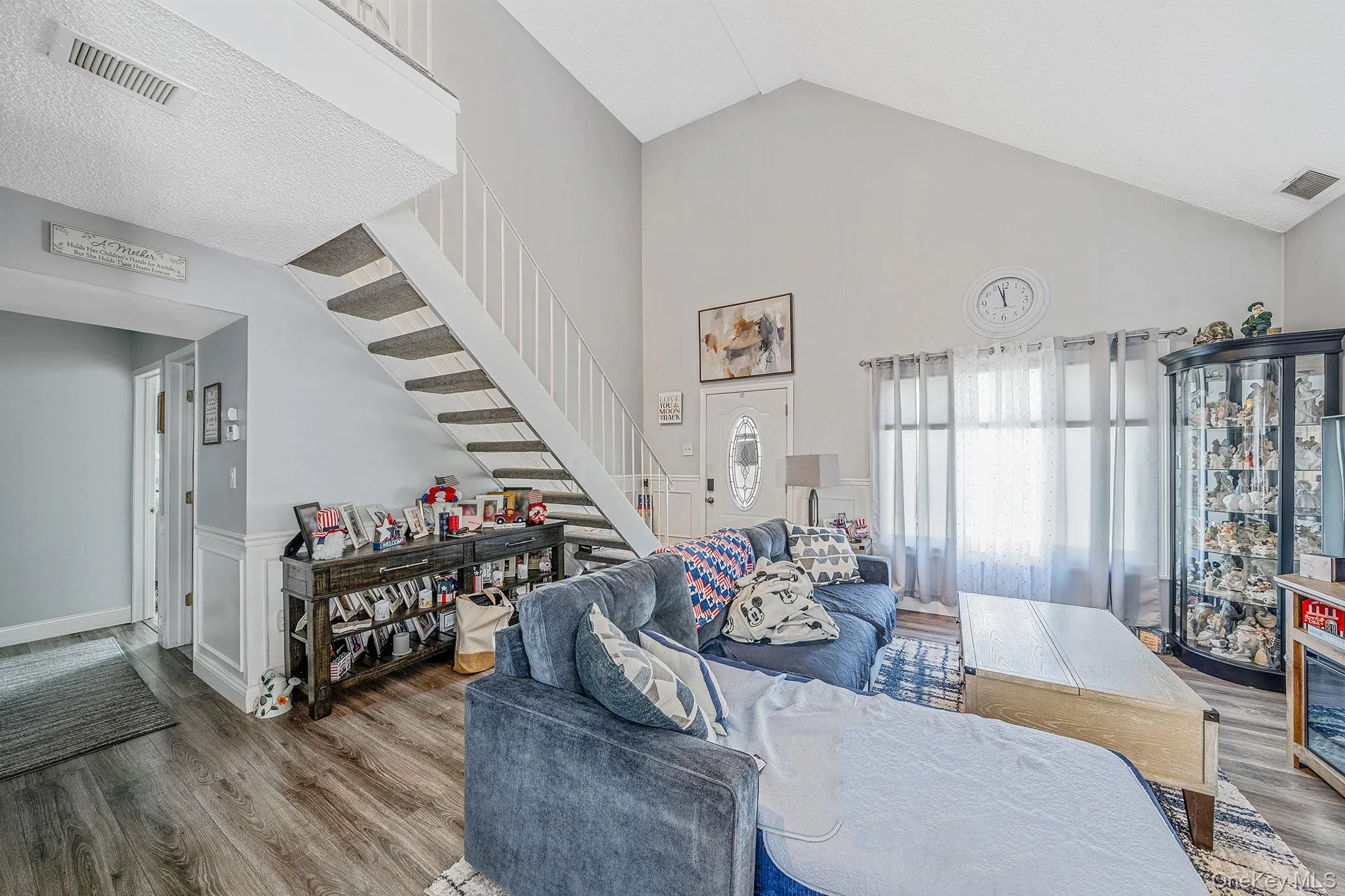 71 Crystal Rock Court, Brookhaven, NY, 3 Bedrooms Bedrooms, 8 Rooms Rooms,2 BathroomsBathrooms,Residential,For Rent,Crystal Rock,0,991165 71 Crystal Rock Court, Brookhaven, NY, 3 Bedrooms Bedrooms, 8 Rooms Rooms,2 BathroomsBathrooms,Residential,For Rent,Crystal Rock,0,991165