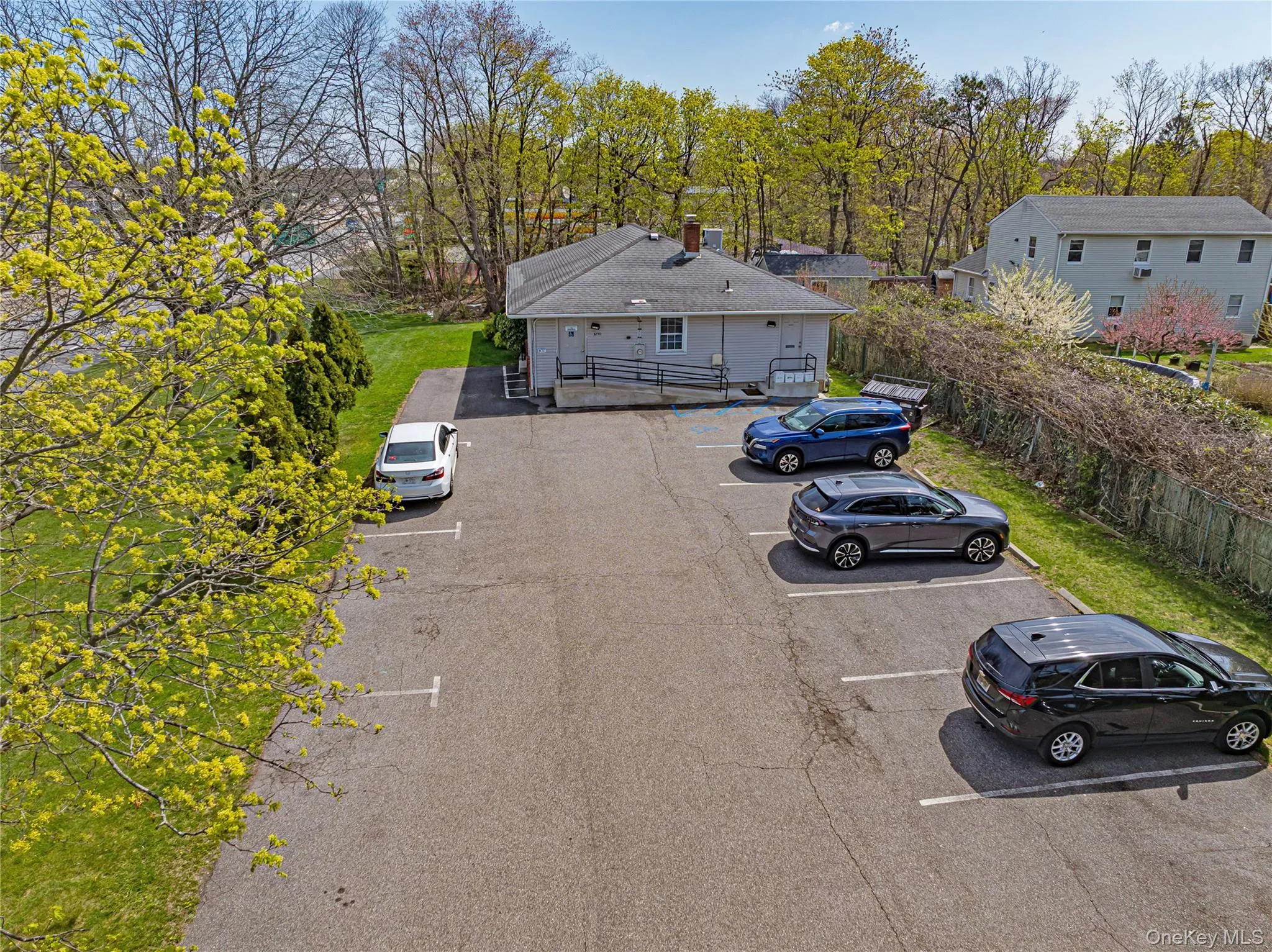3250 Sunrise Highway, Islip, NY, 3 Bedrooms Bedrooms, 6 Rooms Rooms,2 BathroomsBathrooms,Residential,For Rent,Sunrise,0,991167 3250 Sunrise Highway, Islip, NY, 3 Bedrooms Bedrooms, 6 Rooms Rooms,2 BathroomsBathrooms,Residential,For Rent,Sunrise,0,991167