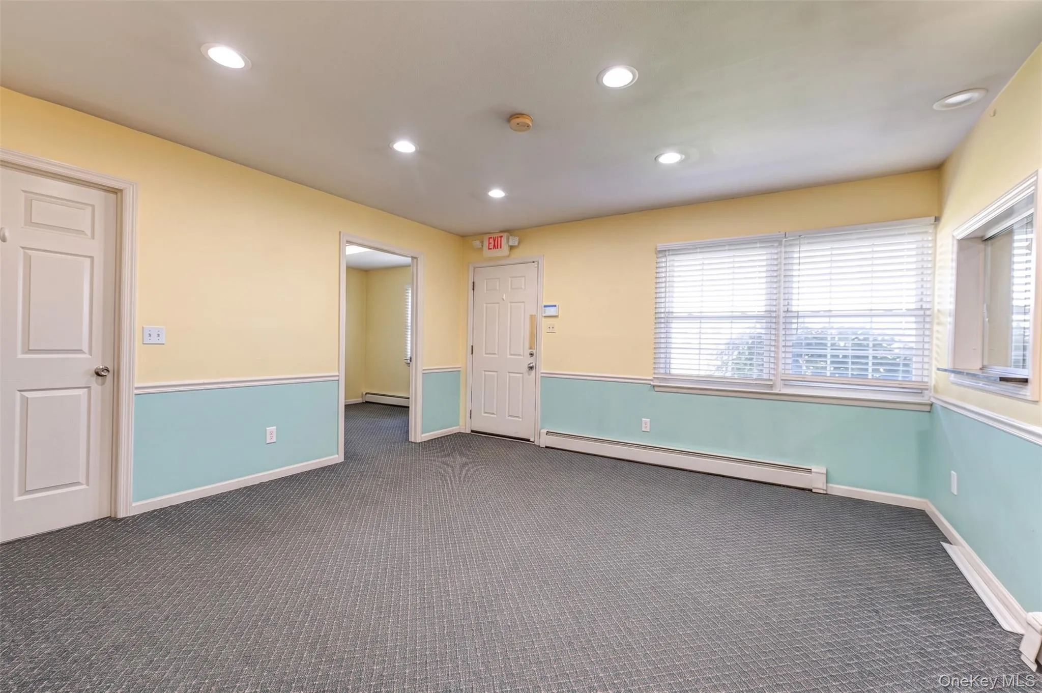 3250 Sunrise Highway, Islip, NY, 3 Bedrooms Bedrooms, 6 Rooms Rooms,2 BathroomsBathrooms,Residential,For Rent,Sunrise,0,991167 3250 Sunrise Highway, Islip, NY, 3 Bedrooms Bedrooms, 6 Rooms Rooms,2 BathroomsBathrooms,Residential,For Rent,Sunrise,0,991167