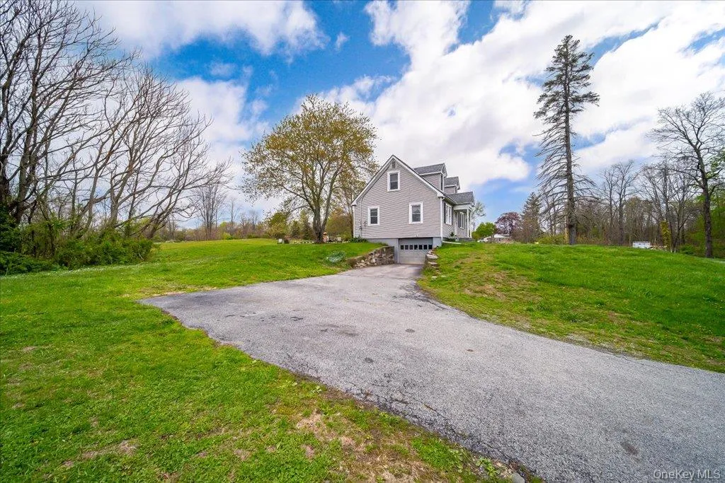 144 Cream Street, Poughkeepsie (town), NY, 3 Bedrooms Bedrooms, 7 Rooms Rooms,1 BathroomBathrooms,Residential,For Rent,Cream,0,991169 144 Cream Street, Poughkeepsie (town), NY, 3 Bedrooms Bedrooms, 7 Rooms Rooms,1 BathroomBathrooms,Residential,For Rent,Cream,0,991169