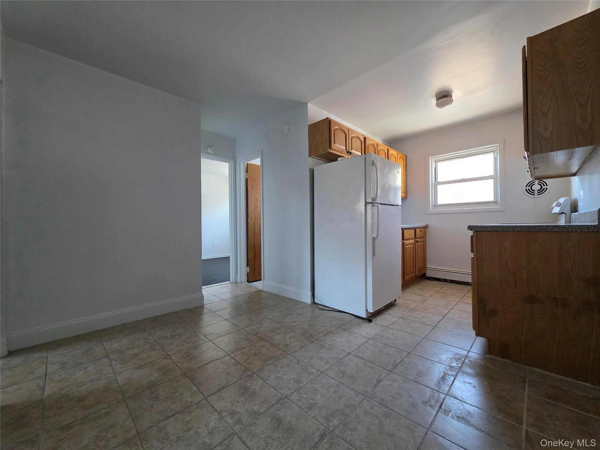41 Quebec Road, Hempstead, NY, 1 Bedroom Bedrooms, 3 Rooms Rooms,1 BathroomBathrooms,Residential Lease,For Rent,Quebec,0,991170 41 Quebec Road, Hempstead, NY, 1 Bedroom Bedrooms, 3 Rooms Rooms,1 BathroomBathrooms,Residential Lease,For Rent,Quebec,0,991170