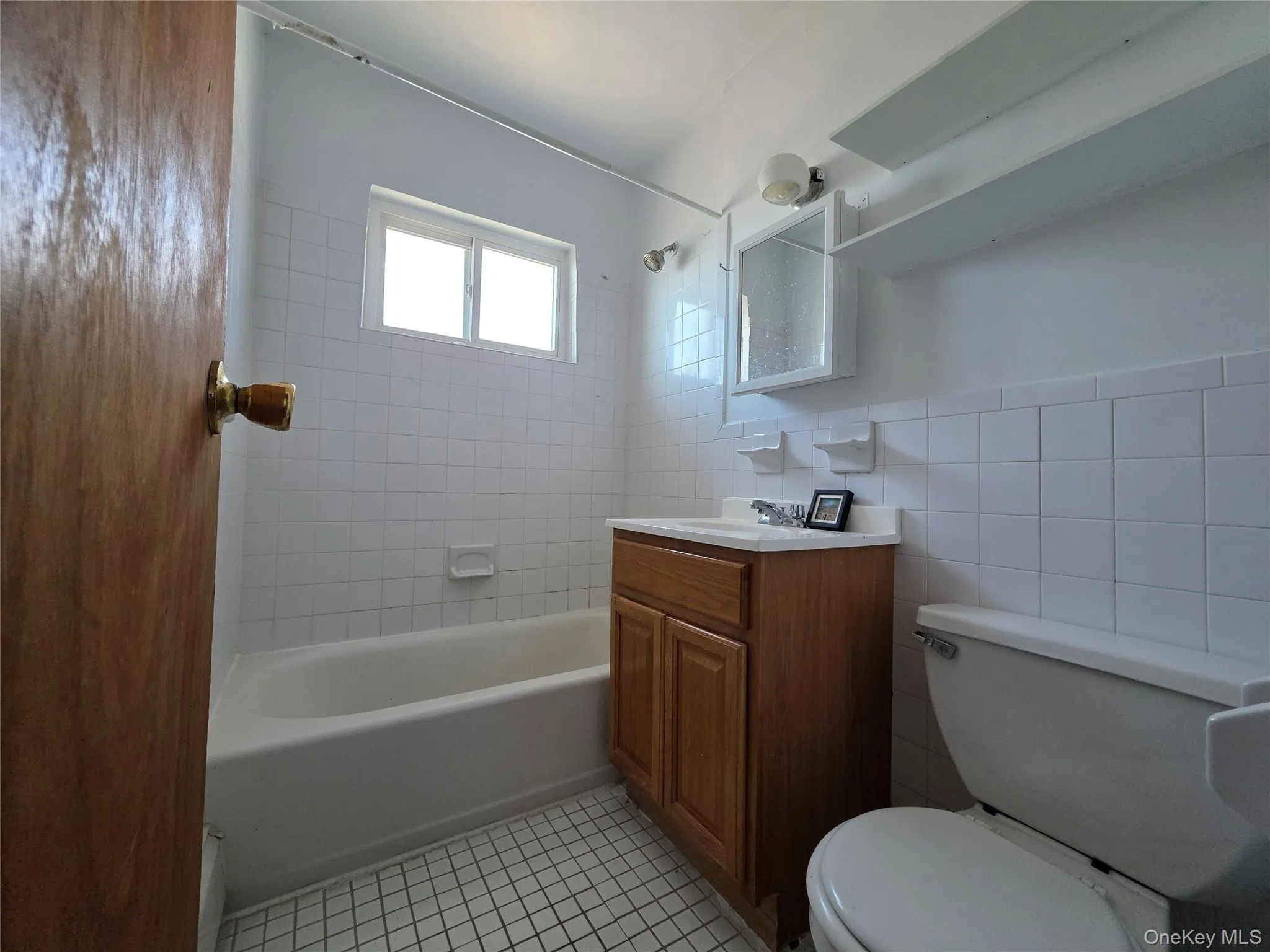 41 Quebec Road, Hempstead, NY, 1 Bedroom Bedrooms, 3 Rooms Rooms,1 BathroomBathrooms,Residential Lease,For Rent,Quebec,0,991170 41 Quebec Road, Hempstead, NY, 1 Bedroom Bedrooms, 3 Rooms Rooms,1 BathroomBathrooms,Residential Lease,For Rent,Quebec,0,991170