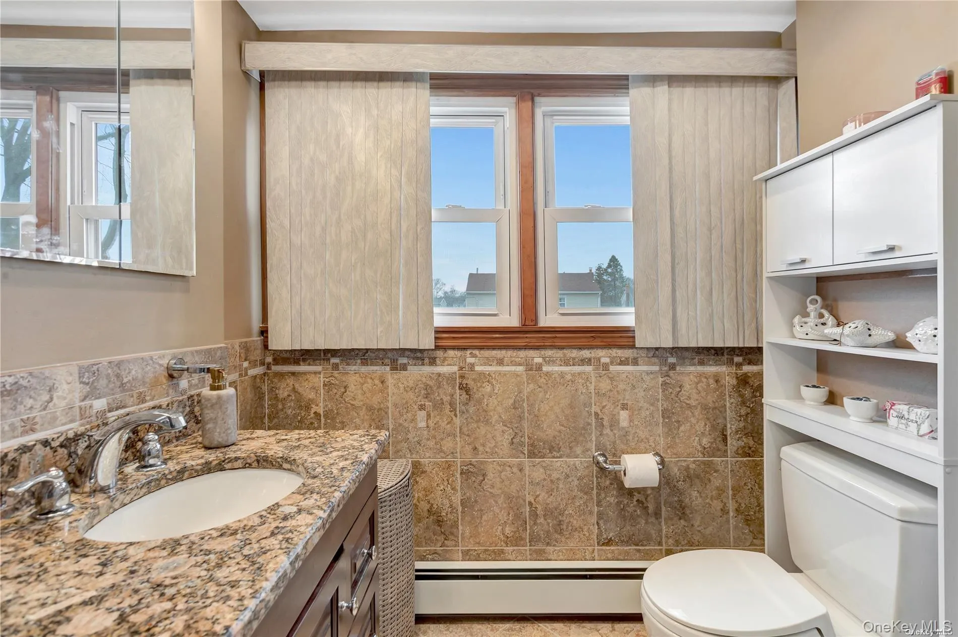 175 Wickfield Lane, Babylon, NY, 1 Bedroom Bedrooms, 4 Rooms Rooms,1 BathroomBathrooms,Residential Lease,For Rent,Wickfield,0,991176 175 Wickfield Lane, Babylon, NY, 1 Bedroom Bedrooms, 4 Rooms Rooms,1 BathroomBathrooms,Residential Lease,For Rent,Wickfield,0,991176