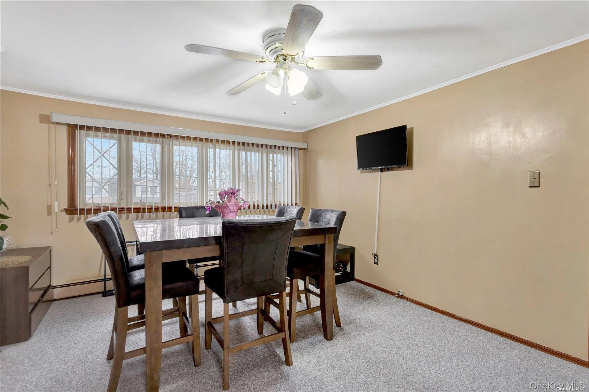 175 Wickfield Lane, Babylon, NY, 1 Bedroom Bedrooms, 4 Rooms Rooms,1 BathroomBathrooms,Residential Lease,For Rent,Wickfield,0,991176 175 Wickfield Lane, Babylon, NY, 1 Bedroom Bedrooms, 4 Rooms Rooms,1 BathroomBathrooms,Residential Lease,For Rent,Wickfield,0,991176