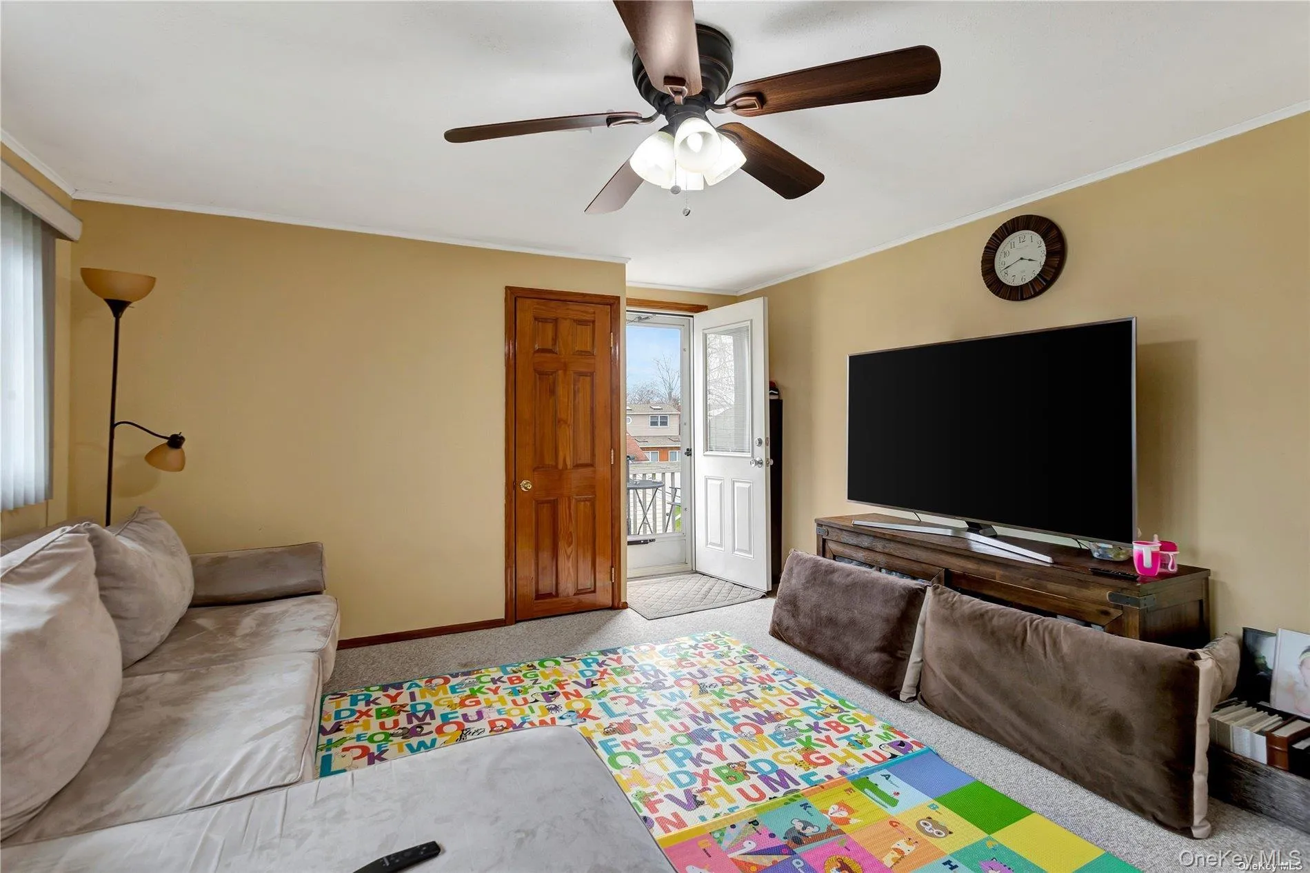 175 Wickfield Lane, Babylon, NY, 1 Bedroom Bedrooms, 4 Rooms Rooms,1 BathroomBathrooms,Residential Lease,For Rent,Wickfield,0,991176 175 Wickfield Lane, Babylon, NY, 1 Bedroom Bedrooms, 4 Rooms Rooms,1 BathroomBathrooms,Residential Lease,For Rent,Wickfield,0,991176