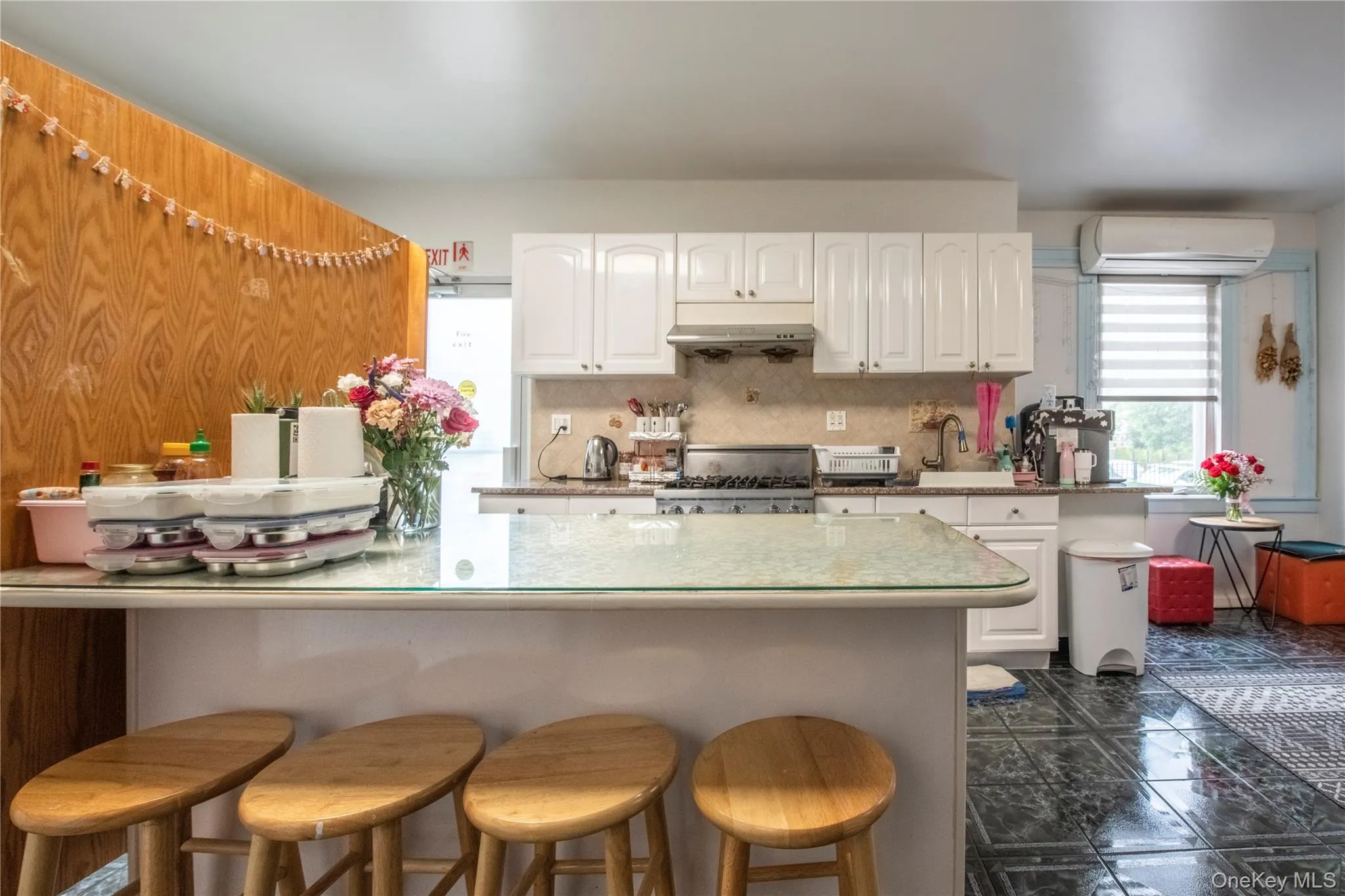 157-15 Oak Avenue, New York, NY, 4 Bedrooms Bedrooms, 9 Rooms Rooms,2 BathroomsBathrooms,Residential,For Rent,Oak,0,991180 157-15 Oak Avenue, New York, NY, 4 Bedrooms Bedrooms, 9 Rooms Rooms,2 BathroomsBathrooms,Residential,For Rent,Oak,0,991180