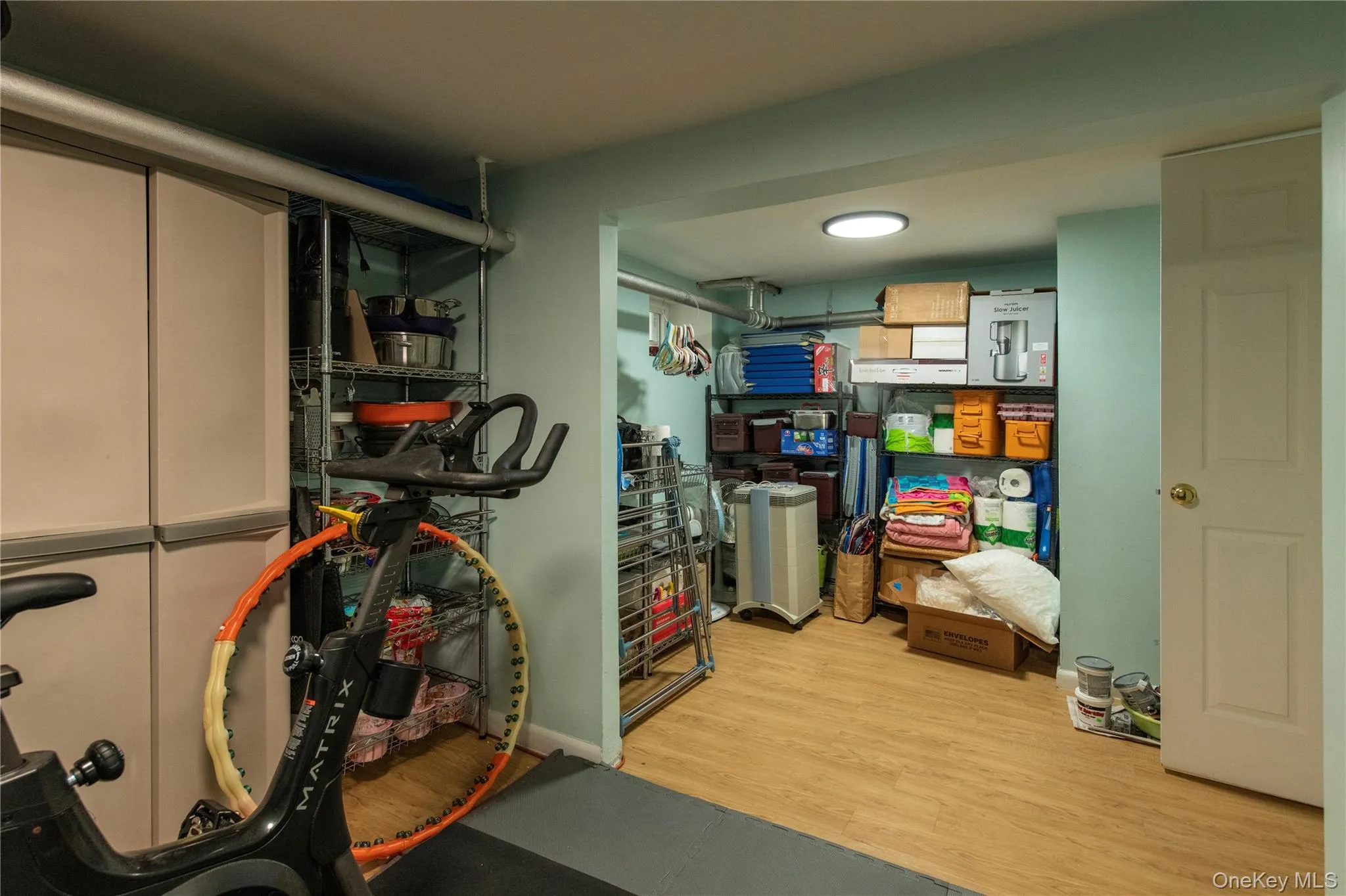 157-15 Oak Avenue, New York, NY, 4 Bedrooms Bedrooms, 9 Rooms Rooms,2 BathroomsBathrooms,Residential,For Rent,Oak,0,991180 157-15 Oak Avenue, New York, NY, 4 Bedrooms Bedrooms, 9 Rooms Rooms,2 BathroomsBathrooms,Residential,For Rent,Oak,0,991180