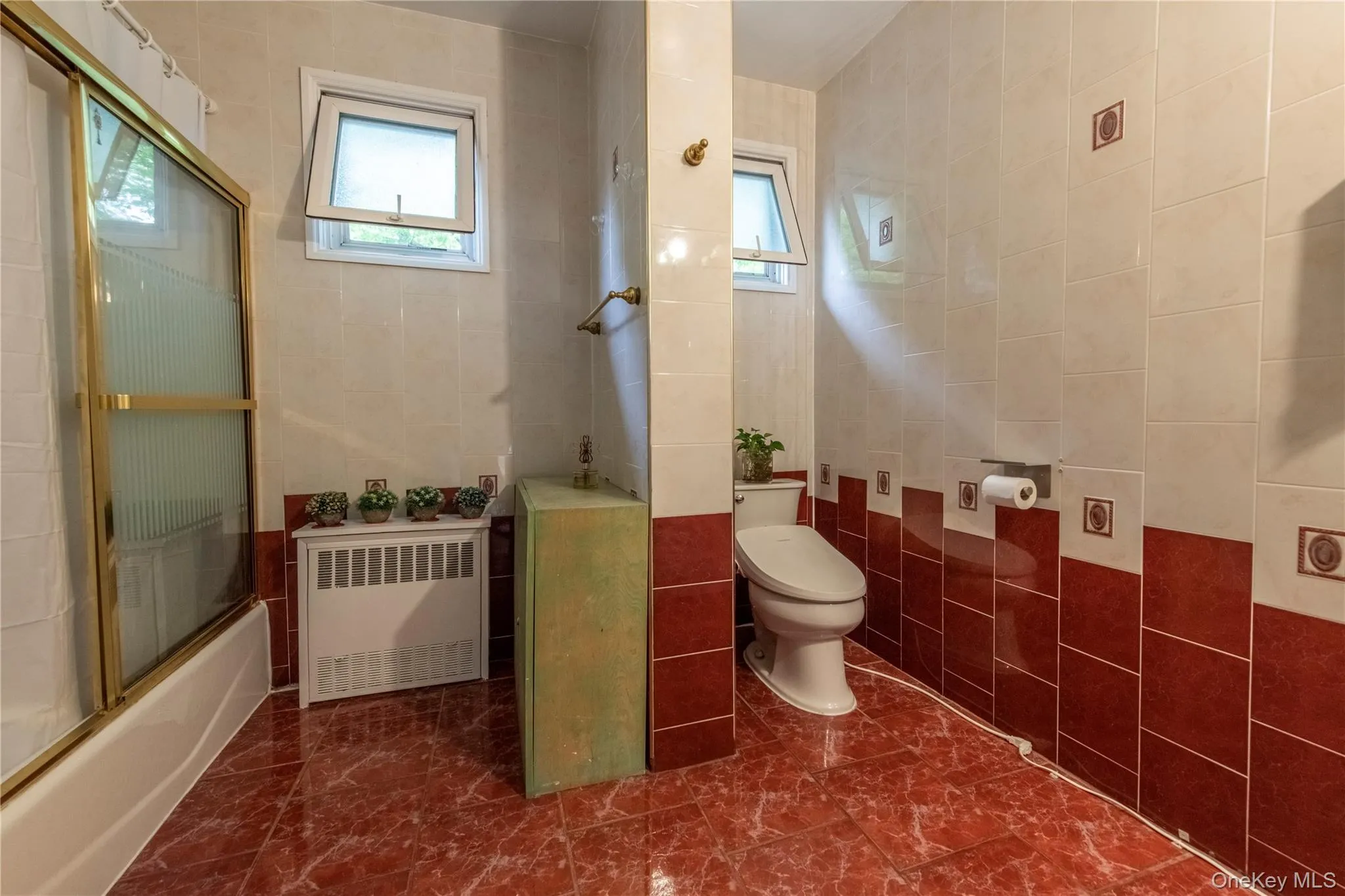 157-15 Oak Avenue, New York, NY, 4 Bedrooms Bedrooms, 9 Rooms Rooms,2 BathroomsBathrooms,Residential,For Rent,Oak,0,991180 157-15 Oak Avenue, New York, NY, 4 Bedrooms Bedrooms, 9 Rooms Rooms,2 BathroomsBathrooms,Residential,For Rent,Oak,0,991180