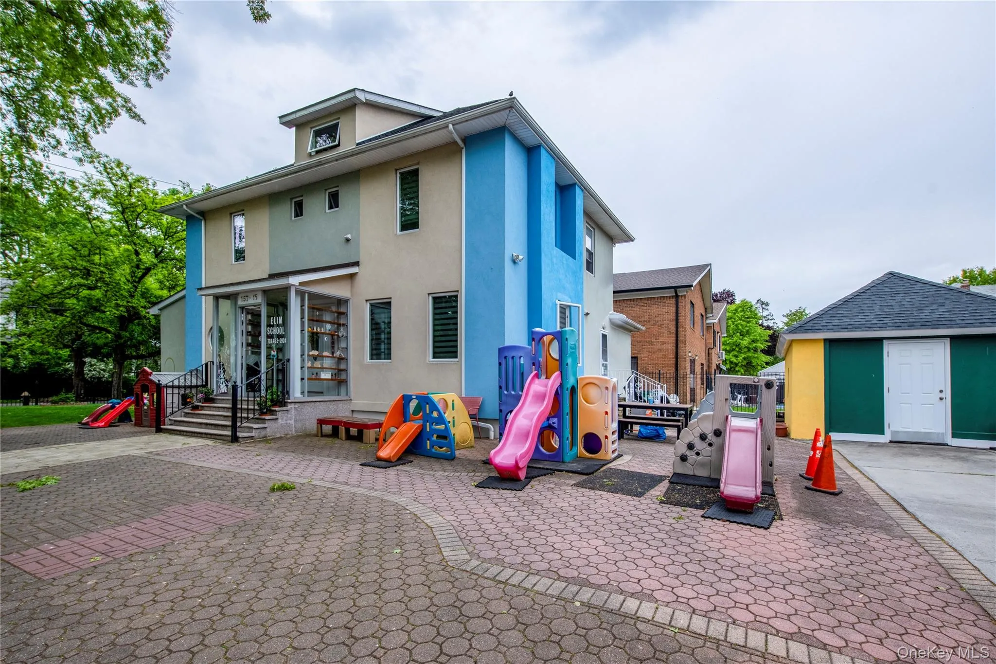 157-15 Oak Avenue, New York, NY, 4 Bedrooms Bedrooms, 9 Rooms Rooms,2 BathroomsBathrooms,Residential,For Rent,Oak,0,991180 157-15 Oak Avenue, New York, NY, 4 Bedrooms Bedrooms, 9 Rooms Rooms,2 BathroomsBathrooms,Residential,For Rent,Oak,0,991180