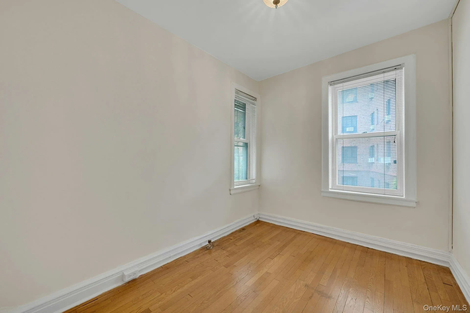 Third Bedroom which can be used as office or den Third Bedroom which can be used as office or den