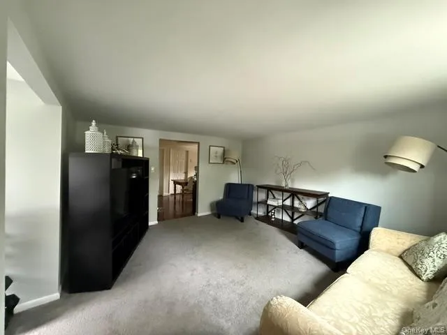 57 Hall Avenue, Clarkstown, NY, 1 Bedroom Bedrooms, 4 Rooms Rooms,1 BathroomBathrooms,Residential Lease,For Rent,Hall,0,991206 57 Hall Avenue, Clarkstown, NY, 1 Bedroom Bedrooms, 4 Rooms Rooms,1 BathroomBathrooms,Residential Lease,For Rent,Hall,0,991206
