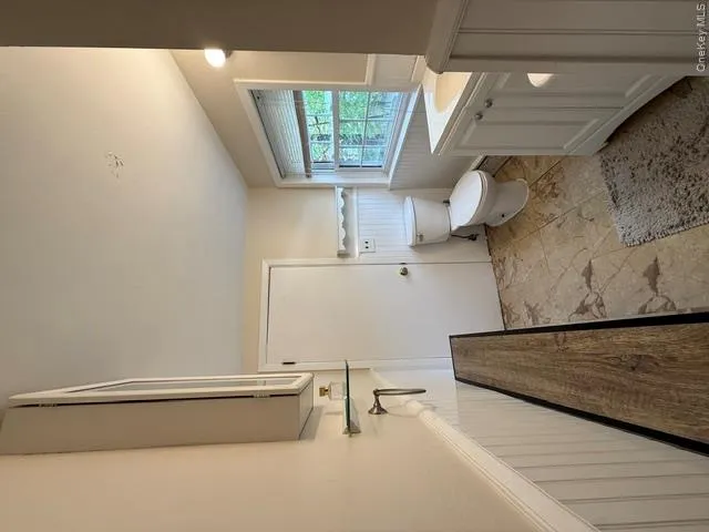 57 Hall Avenue, Clarkstown, NY, 1 Bedroom Bedrooms, 4 Rooms Rooms,1 BathroomBathrooms,Residential Lease,For Rent,Hall,0,991206 57 Hall Avenue, Clarkstown, NY, 1 Bedroom Bedrooms, 4 Rooms Rooms,1 BathroomBathrooms,Residential Lease,For Rent,Hall,0,991206
