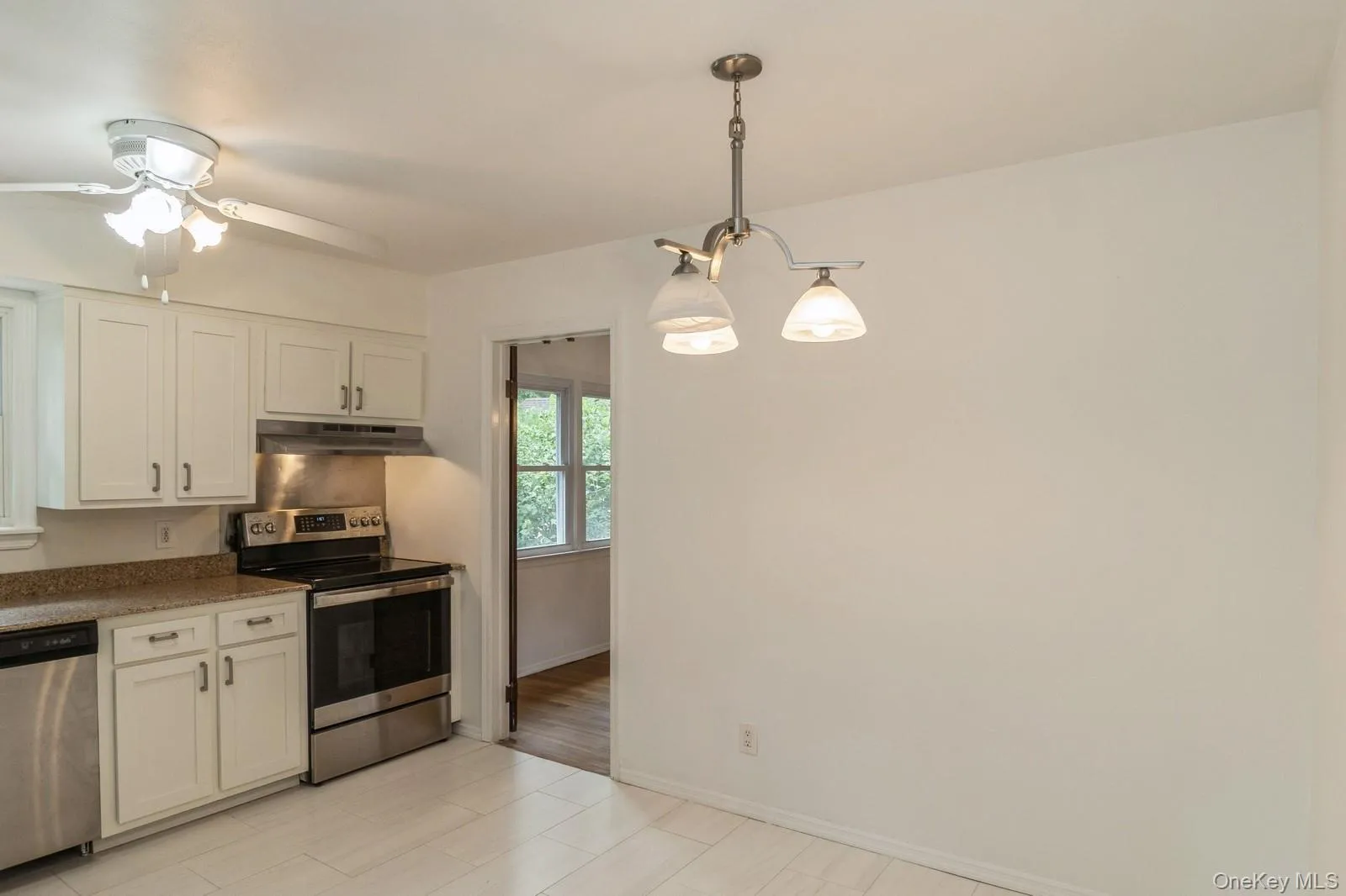 22 Central Street, Huntington, NY, 4 Bedrooms Bedrooms, 8 Rooms Rooms,2 BathroomsBathrooms,Residential Lease,For Rent,Central,0,991219 22 Central Street, Huntington, NY, 4 Bedrooms Bedrooms, 8 Rooms Rooms,2 BathroomsBathrooms,Residential Lease,For Rent,Central,0,991219