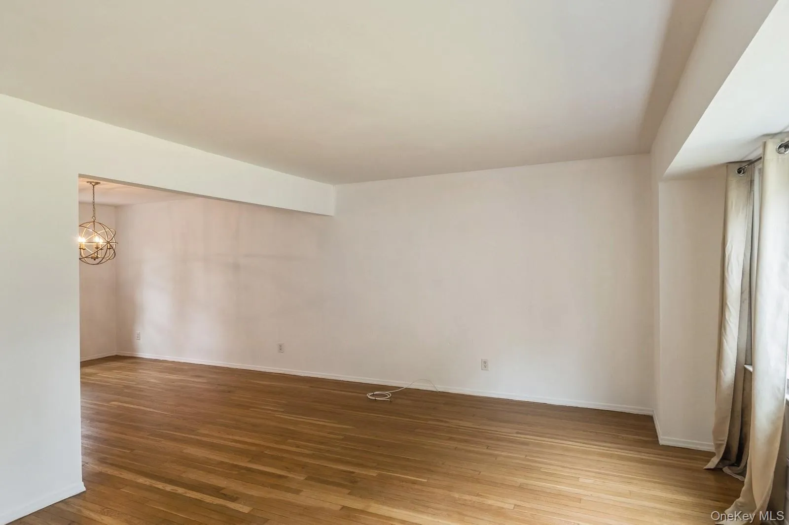 22 Central Street, Huntington, NY, 4 Bedrooms Bedrooms, 8 Rooms Rooms,2 BathroomsBathrooms,Residential Lease,For Rent,Central,0,991219 22 Central Street, Huntington, NY, 4 Bedrooms Bedrooms, 8 Rooms Rooms,2 BathroomsBathrooms,Residential Lease,For Rent,Central,0,991219