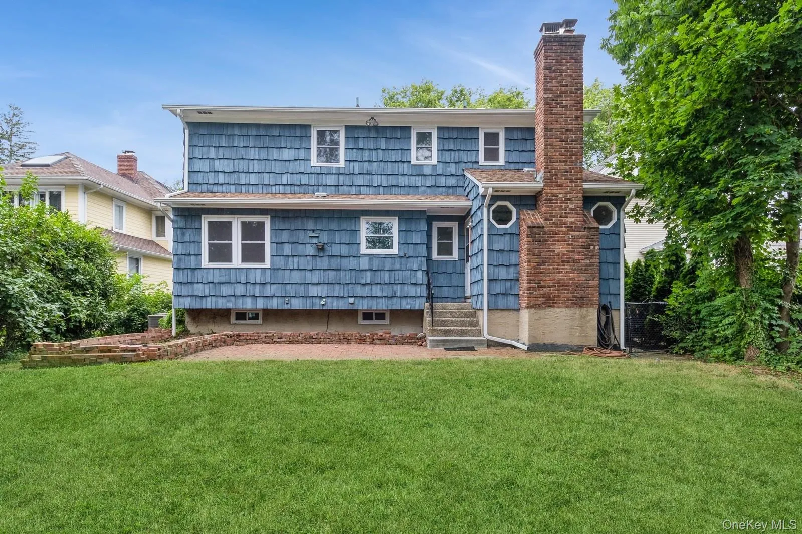 22 Central Street, Huntington, NY, 4 Bedrooms Bedrooms, 8 Rooms Rooms,2 BathroomsBathrooms,Residential Lease,For Rent,Central,0,991219 22 Central Street, Huntington, NY, 4 Bedrooms Bedrooms, 8 Rooms Rooms,2 BathroomsBathrooms,Residential Lease,For Rent,Central,0,991219