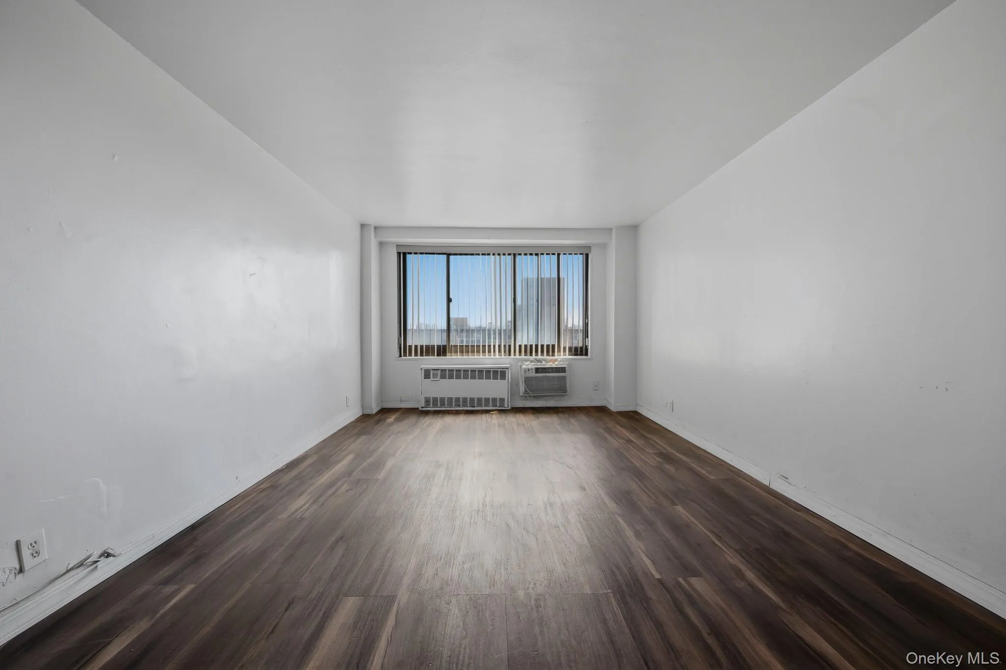 185 Hall Street, New York, NY, 3 Rooms Rooms,1 BathroomBathrooms,Residential Sale,For Rent,Hall,0,991222 185 Hall Street, New York, NY, 3 Rooms Rooms,1 BathroomBathrooms,Residential Sale,For Rent,Hall,0,991222