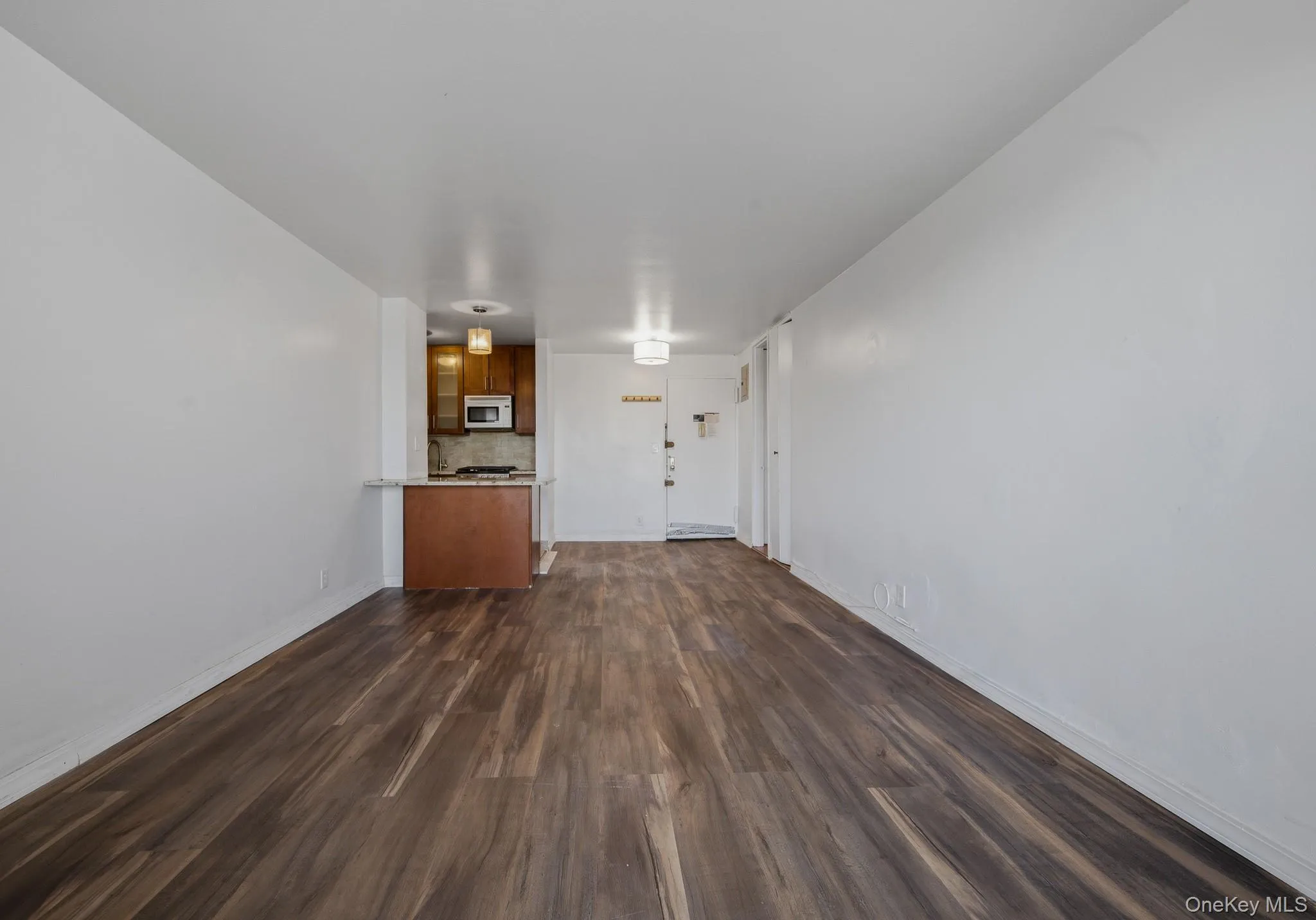 185 Hall Street, New York, NY, 3 Rooms Rooms,1 BathroomBathrooms,Residential Sale,For Rent,Hall,0,991222 185 Hall Street, New York, NY, 3 Rooms Rooms,1 BathroomBathrooms,Residential Sale,For Rent,Hall,0,991222