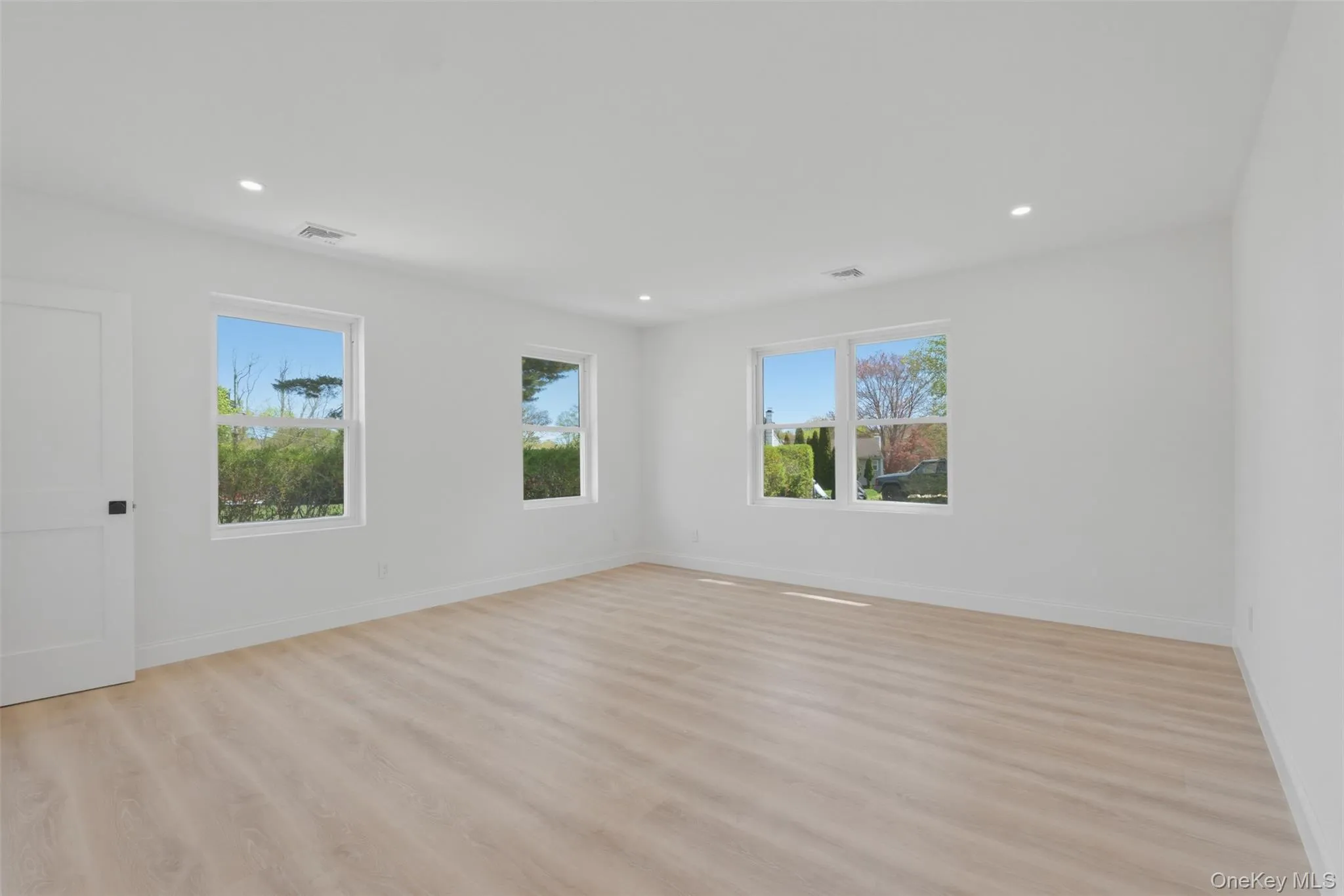 2800 Sarles Drive, Yorktown, NY, 4 Bedrooms Bedrooms, 7 Rooms Rooms,2 BathroomsBathrooms,Residential,For Rent,Sarles,0,991229 2800 Sarles Drive, Yorktown, NY, 4 Bedrooms Bedrooms, 7 Rooms Rooms,2 BathroomsBathrooms,Residential,For Rent,Sarles,0,991229