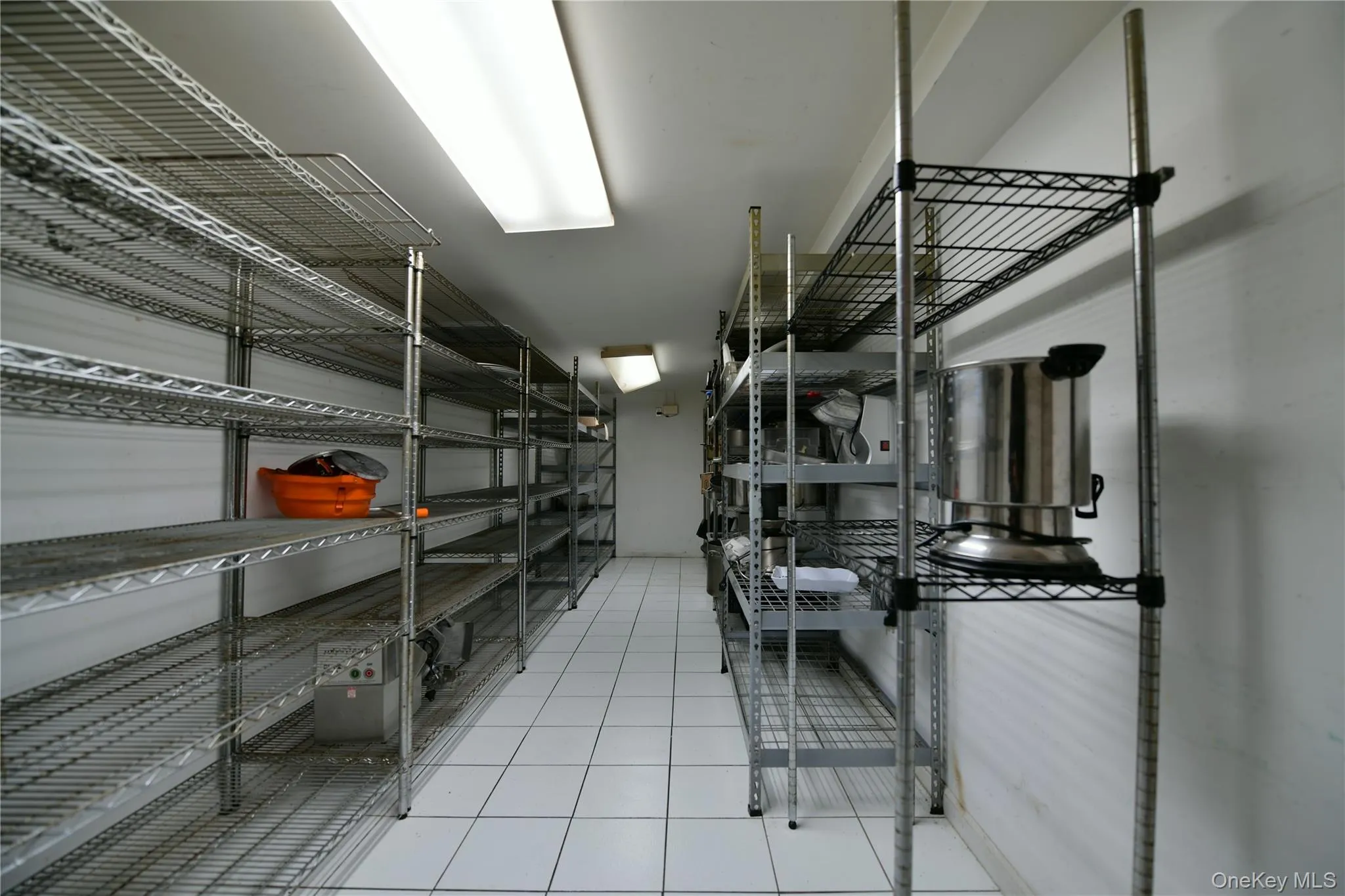 62-42 Forest Avenue, New York, NY, ,Commercial Lease,For Rent,Forest,0,991230 62-42 Forest Avenue, New York, NY, ,Commercial Lease,For Rent,Forest,0,991230