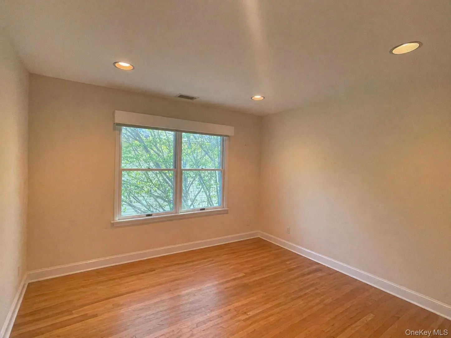 179 Clarence Road, Scarsdale, NY, 4 Bedrooms Bedrooms, 9 Rooms Rooms,2 BathroomsBathrooms,Residential Lease,For Rent,Clarence,0,991232 179 Clarence Road, Scarsdale, NY, 4 Bedrooms Bedrooms, 9 Rooms Rooms,2 BathroomsBathrooms,Residential Lease,For Rent,Clarence,0,991232