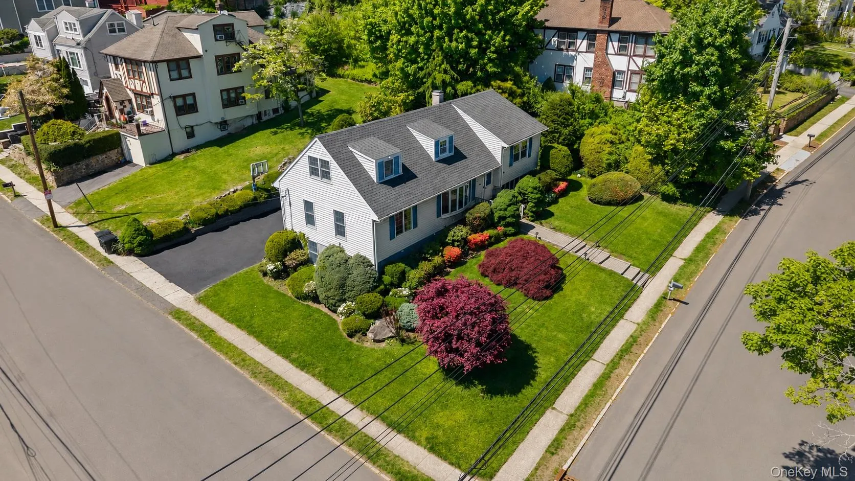 9 White Plains Avenue, Harrison, NY, 4 Bedrooms Bedrooms, 11 Rooms Rooms,3 BathroomsBathrooms,Residential,For Rent,White Plains,0,991234 9 White Plains Avenue, Harrison, NY, 4 Bedrooms Bedrooms, 11 Rooms Rooms,3 BathroomsBathrooms,Residential,For Rent,White Plains,0,991234