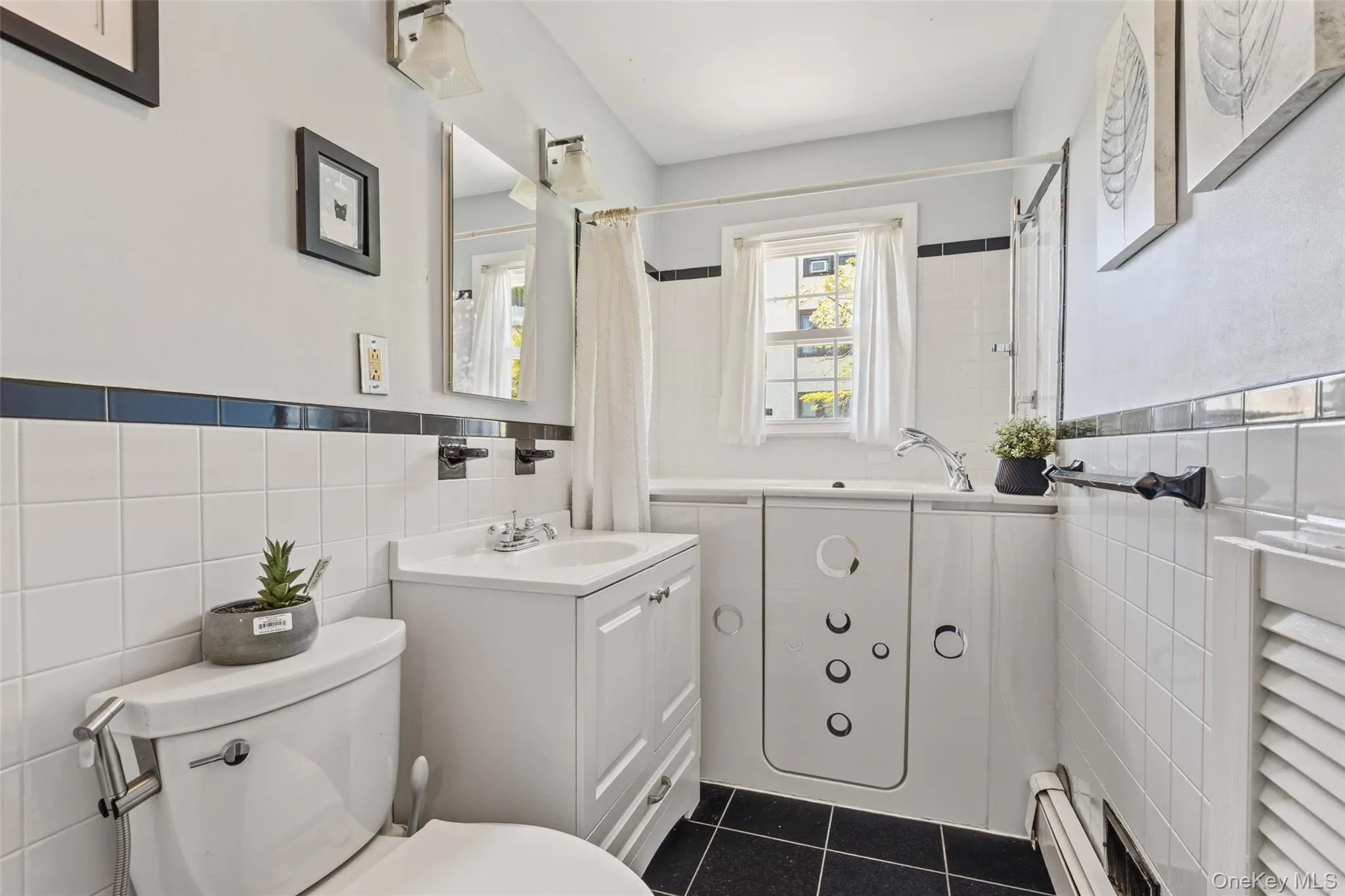 9 White Plains Avenue, Harrison, NY, 4 Bedrooms Bedrooms, 11 Rooms Rooms,3 BathroomsBathrooms,Residential,For Rent,White Plains,0,991234 9 White Plains Avenue, Harrison, NY, 4 Bedrooms Bedrooms, 11 Rooms Rooms,3 BathroomsBathrooms,Residential,For Rent,White Plains,0,991234