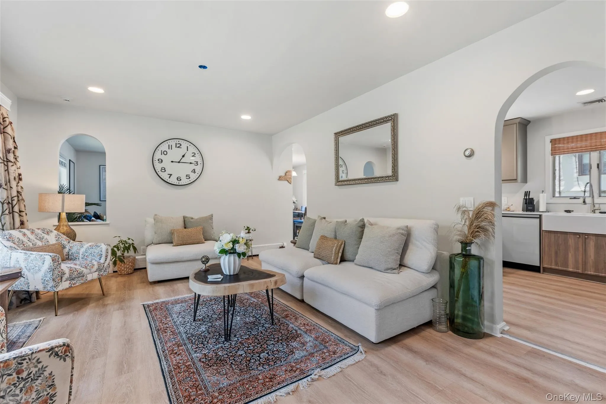 9 White Plains Avenue, Harrison, NY, 4 Bedrooms Bedrooms, 11 Rooms Rooms,3 BathroomsBathrooms,Residential,For Rent,White Plains,0,991234 9 White Plains Avenue, Harrison, NY, 4 Bedrooms Bedrooms, 11 Rooms Rooms,3 BathroomsBathrooms,Residential,For Rent,White Plains,0,991234