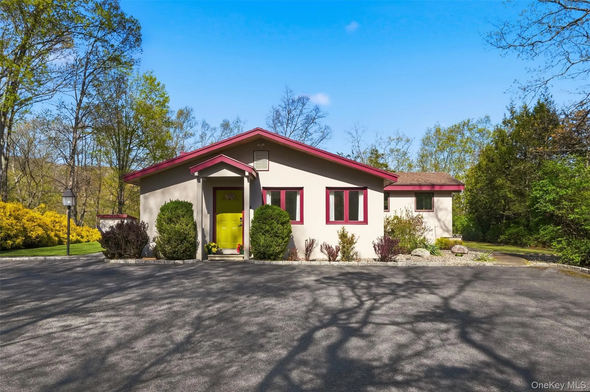 7 Marron Lane, New Paltz, NY, 3 Bedrooms Bedrooms, 9 Rooms Rooms,2 BathroomsBathrooms,Residential,For Rent,Marron,0,991243 7 Marron Lane, New Paltz, NY, 3 Bedrooms Bedrooms, 9 Rooms Rooms,2 BathroomsBathrooms,Residential,For Rent,Marron,0,991243