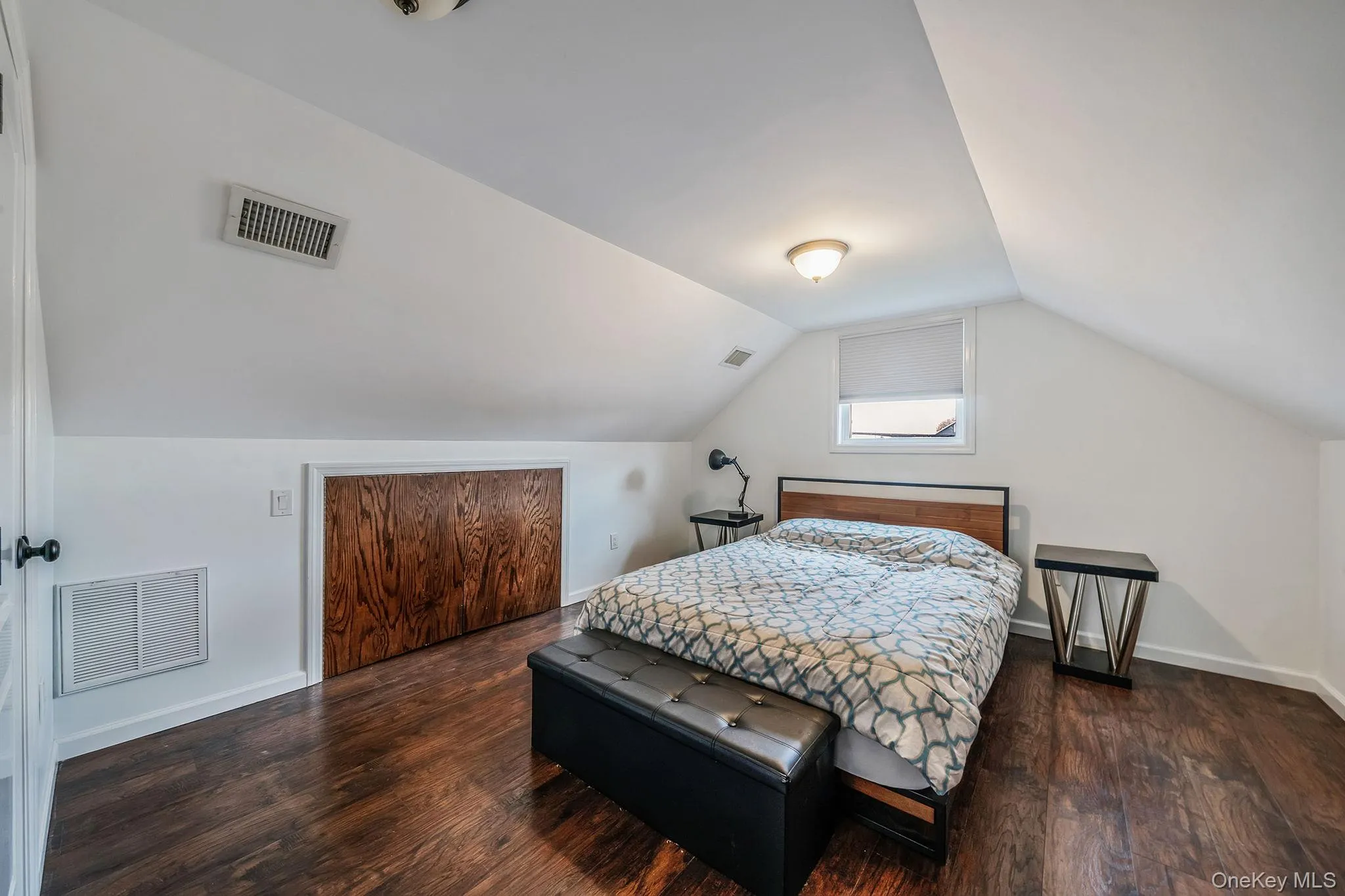 253 Riviera Drive, Babylon, NY, 4 Bedrooms Bedrooms, 8 Rooms Rooms,1 BathroomBathrooms,Residential,For Rent,Riviera,0,991270 253 Riviera Drive, Babylon, NY, 4 Bedrooms Bedrooms, 8 Rooms Rooms,1 BathroomBathrooms,Residential,For Rent,Riviera,0,991270