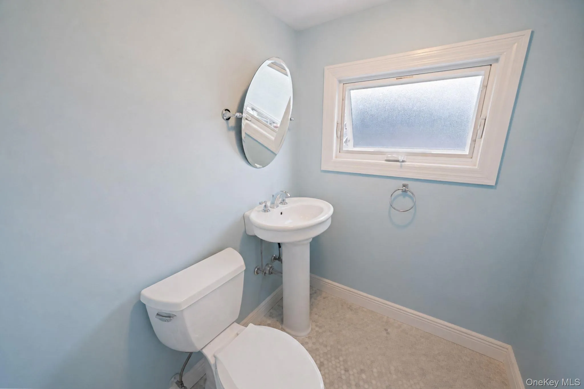 253 Riviera Drive, Babylon, NY, 4 Bedrooms Bedrooms, 8 Rooms Rooms,1 BathroomBathrooms,Residential,For Rent,Riviera,0,991270 253 Riviera Drive, Babylon, NY, 4 Bedrooms Bedrooms, 8 Rooms Rooms,1 BathroomBathrooms,Residential,For Rent,Riviera,0,991270