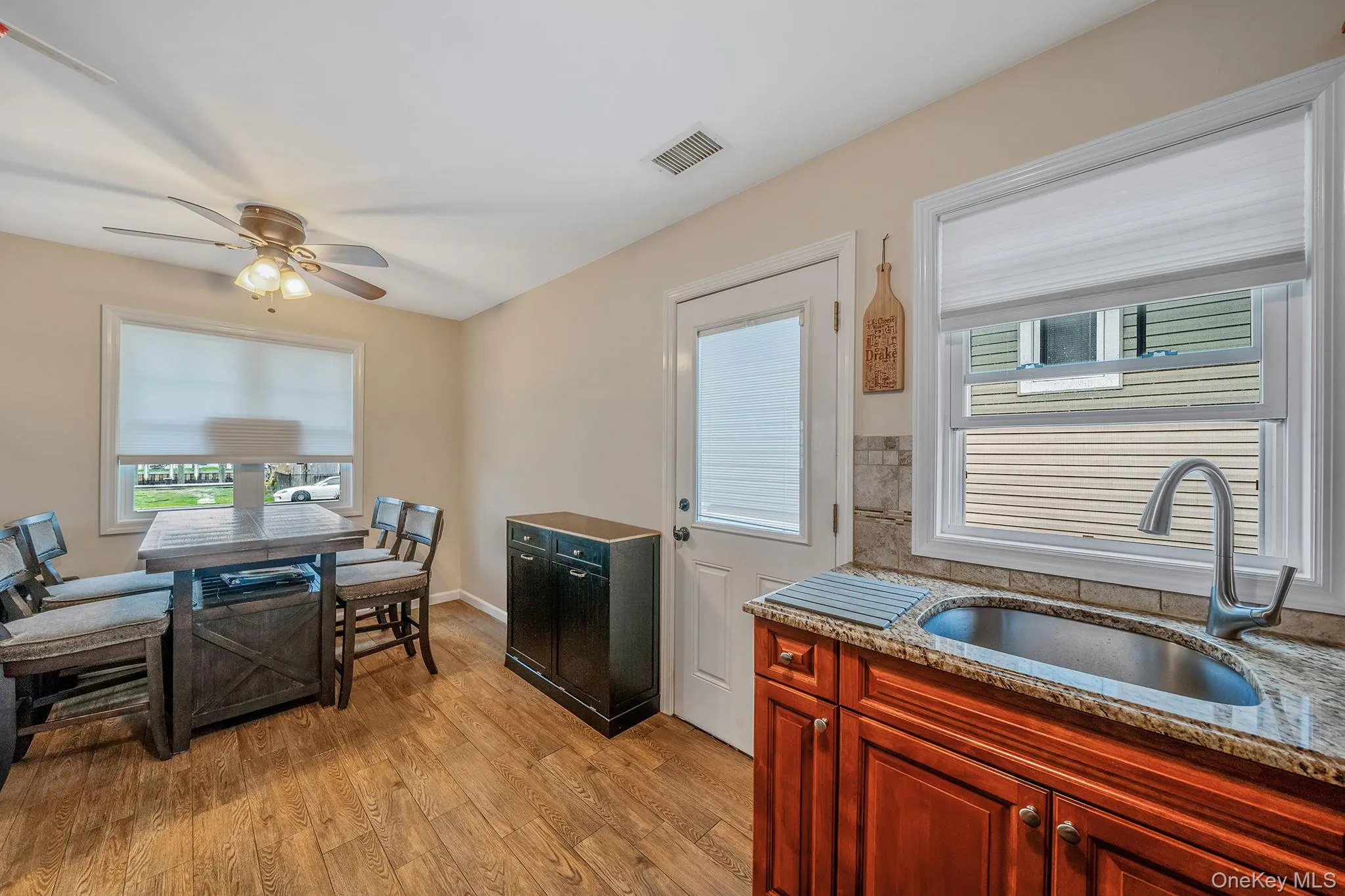 253 Riviera Drive, Babylon, NY, 4 Bedrooms Bedrooms, 8 Rooms Rooms,1 BathroomBathrooms,Residential,For Rent,Riviera,0,991270 253 Riviera Drive, Babylon, NY, 4 Bedrooms Bedrooms, 8 Rooms Rooms,1 BathroomBathrooms,Residential,For Rent,Riviera,0,991270