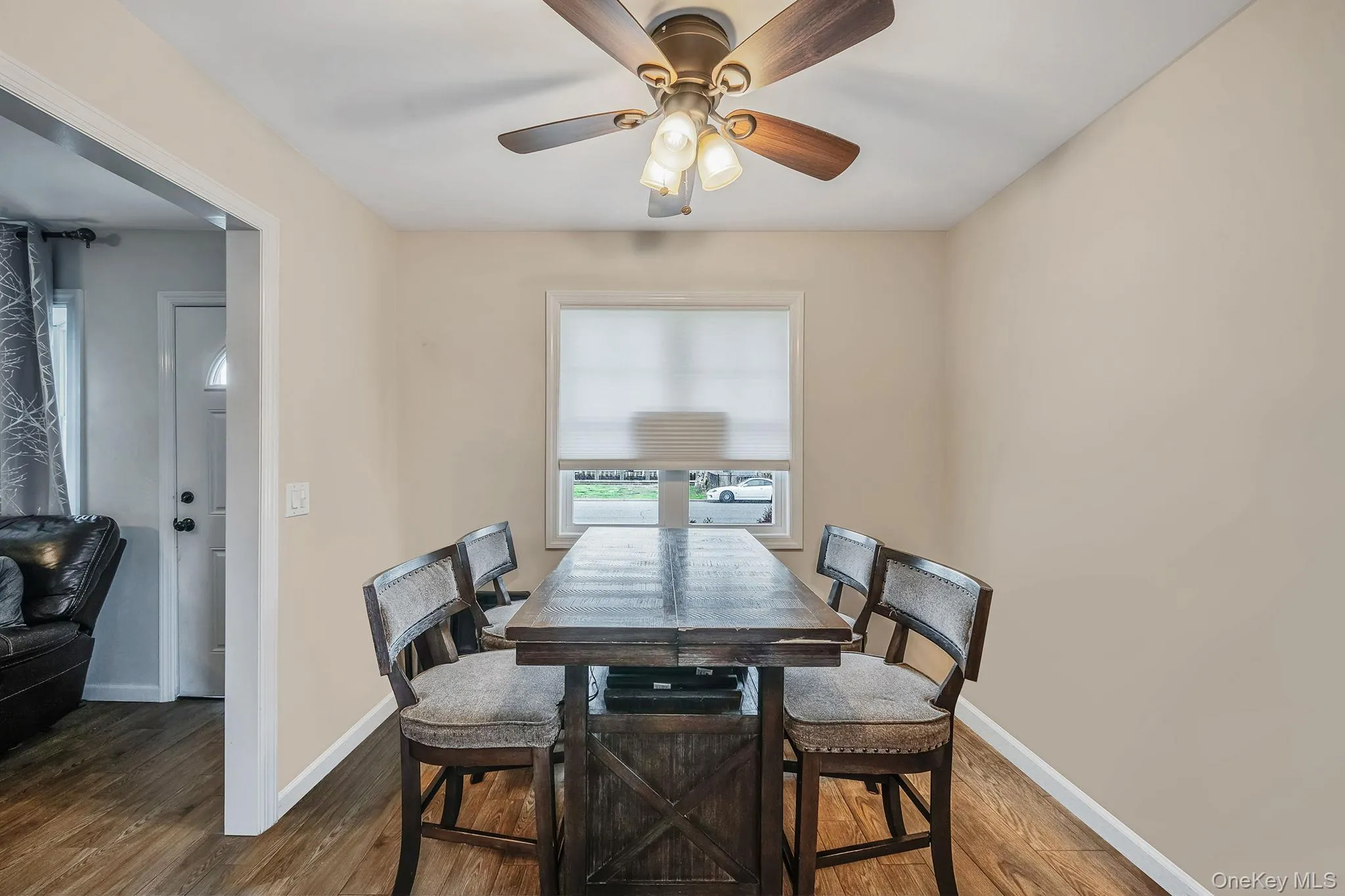 253 Riviera Drive, Babylon, NY, 4 Bedrooms Bedrooms, 8 Rooms Rooms,1 BathroomBathrooms,Residential,For Rent,Riviera,0,991270 253 Riviera Drive, Babylon, NY, 4 Bedrooms Bedrooms, 8 Rooms Rooms,1 BathroomBathrooms,Residential,For Rent,Riviera,0,991270