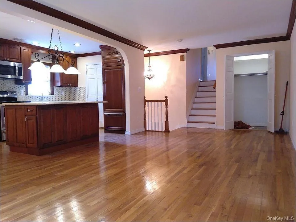 20844 15th Drive, New York, NY, 3 Bedrooms Bedrooms, 7 Rooms Rooms,2 BathroomsBathrooms,Residential Lease,For Rent,15th,0,991276 20844 15th Drive, New York, NY, 3 Bedrooms Bedrooms, 7 Rooms Rooms,2 BathroomsBathrooms,Residential Lease,For Rent,15th,0,991276