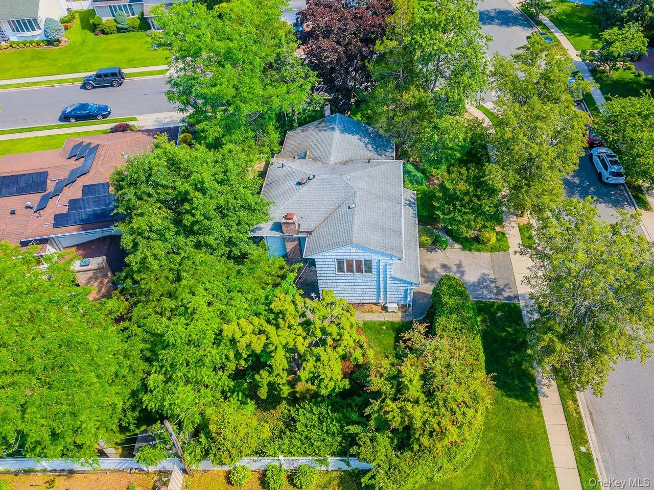 105 Serpentine Lane, North Hempstead, NY, 3 Bedrooms Bedrooms, 7 Rooms Rooms,2 BathroomsBathrooms,Residential,For Rent,Serpentine,0,991281 105 Serpentine Lane, North Hempstead, NY, 3 Bedrooms Bedrooms, 7 Rooms Rooms,2 BathroomsBathrooms,Residential,For Rent,Serpentine,0,991281
