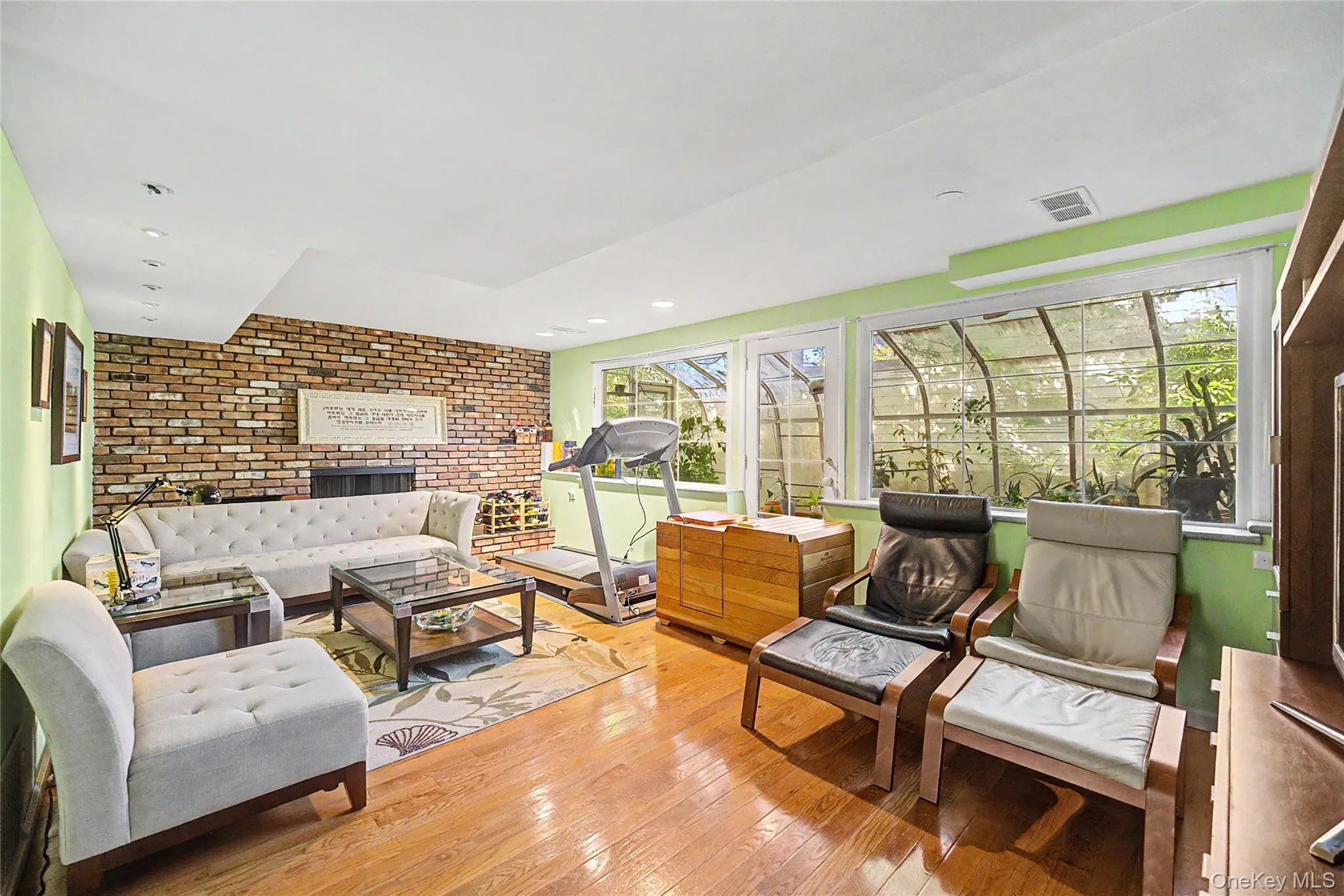 105 Serpentine Lane, North Hempstead, NY, 3 Bedrooms Bedrooms, 7 Rooms Rooms,2 BathroomsBathrooms,Residential,For Rent,Serpentine,0,991281 105 Serpentine Lane, North Hempstead, NY, 3 Bedrooms Bedrooms, 7 Rooms Rooms,2 BathroomsBathrooms,Residential,For Rent,Serpentine,0,991281