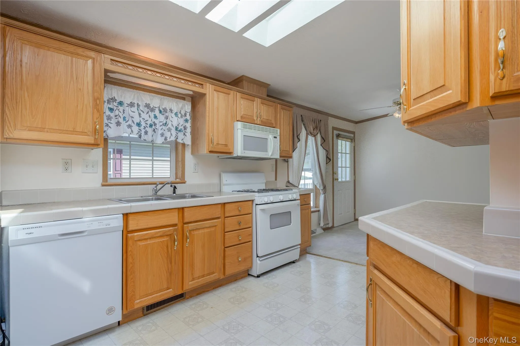 39 Cedar Flats Road, Stony Point, NY, 2 Bedrooms Bedrooms, 6 Rooms Rooms,2 BathroomsBathrooms,Residential Lease,For Rent,Cedar Flats,0,991305 39 Cedar Flats Road, Stony Point, NY, 2 Bedrooms Bedrooms, 6 Rooms Rooms,2 BathroomsBathrooms,Residential Lease,For Rent,Cedar Flats,0,991305
