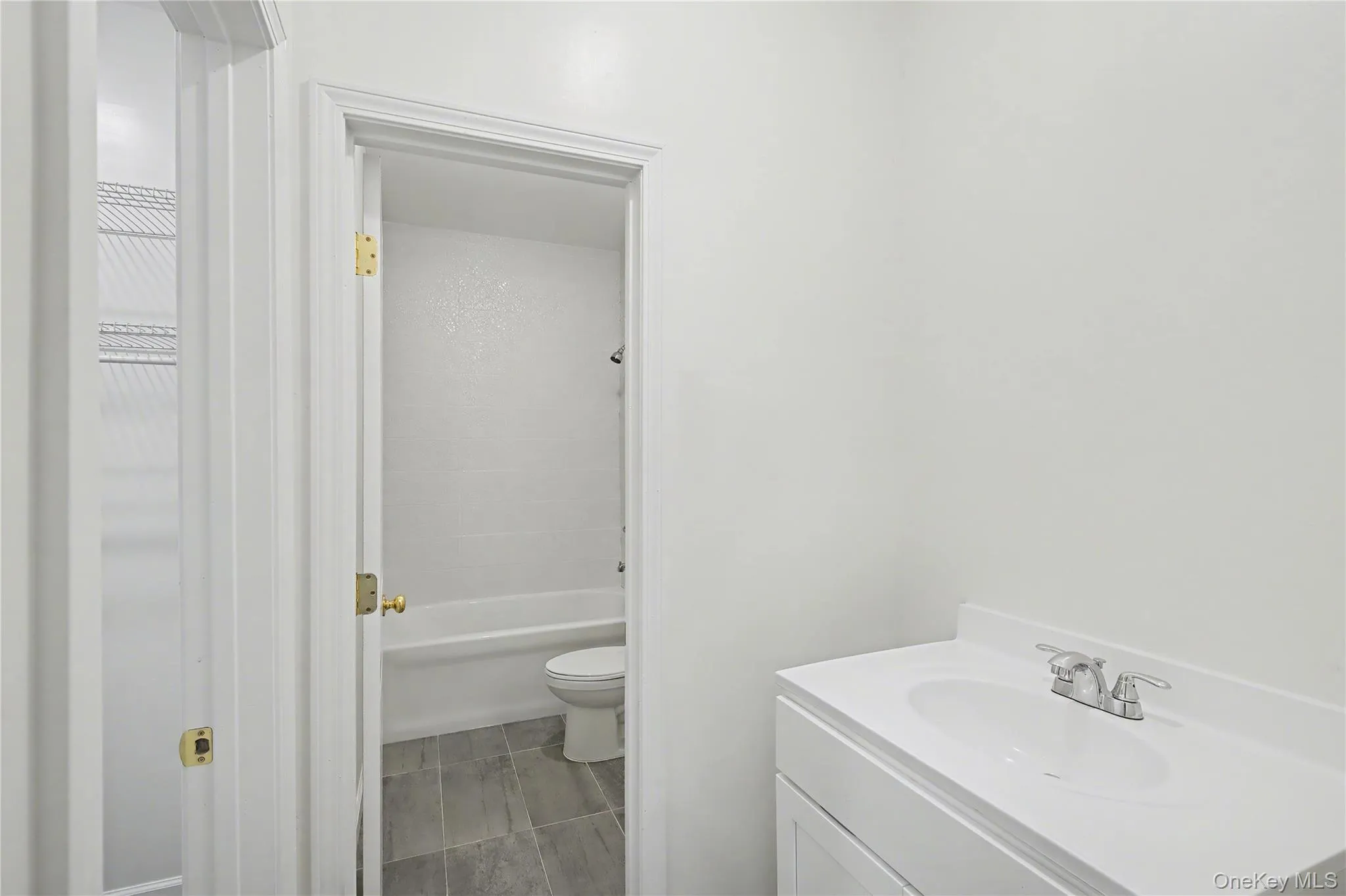8 Waverly Avenue, Thompson, NY, 3 Bedrooms Bedrooms, 5 Rooms Rooms,2 BathroomsBathrooms,Residential Sale,For Rent,Waverly,0,991313 8 Waverly Avenue, Thompson, NY, 3 Bedrooms Bedrooms, 5 Rooms Rooms,2 BathroomsBathrooms,Residential Sale,For Rent,Waverly,0,991313