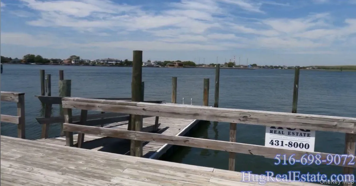 93 Armour Street, Long Beach, NY, 4 Bedrooms Bedrooms, 13 Rooms Rooms,3 BathroomsBathrooms,Residential Lease,For Rent,Armour,0,991336 93 Armour Street, Long Beach, NY, 4 Bedrooms Bedrooms, 13 Rooms Rooms,3 BathroomsBathrooms,Residential Lease,For Rent,Armour,0,991336