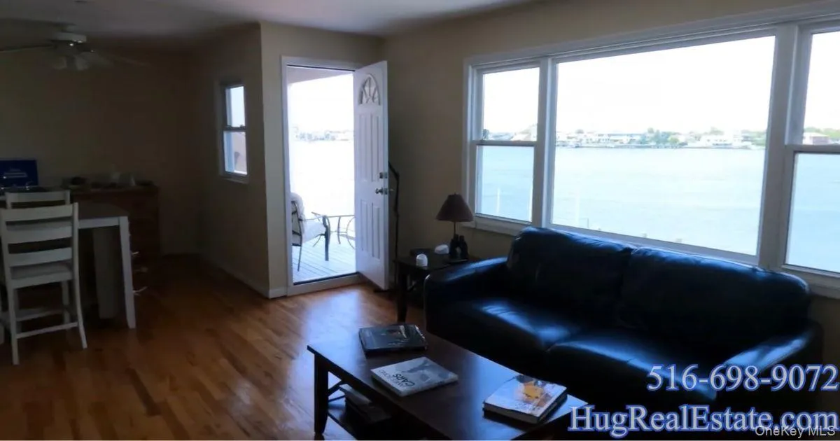 93 Armour Street, Long Beach, NY, 4 Bedrooms Bedrooms, 13 Rooms Rooms,3 BathroomsBathrooms,Residential Lease,For Rent,Armour,0,991336 93 Armour Street, Long Beach, NY, 4 Bedrooms Bedrooms, 13 Rooms Rooms,3 BathroomsBathrooms,Residential Lease,For Rent,Armour,0,991336