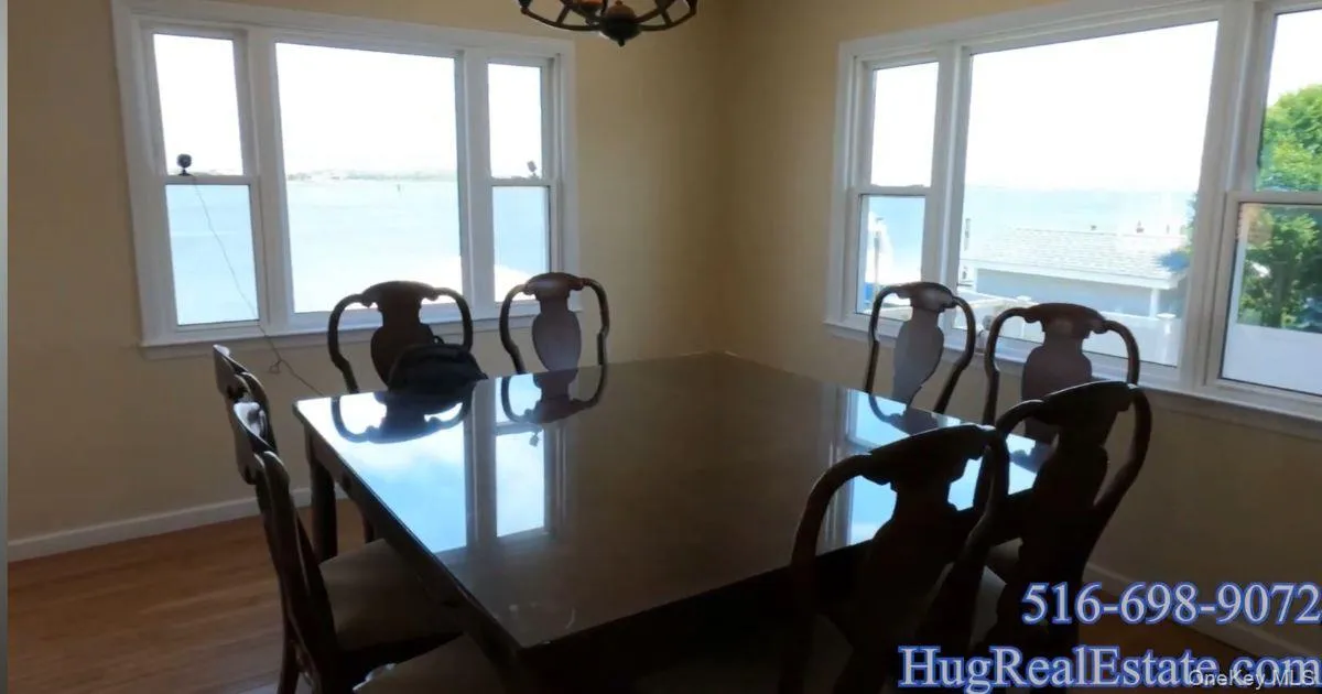 93 Armour Street, Long Beach, NY, 4 Bedrooms Bedrooms, 13 Rooms Rooms,3 BathroomsBathrooms,Residential Lease,For Rent,Armour,0,991336 93 Armour Street, Long Beach, NY, 4 Bedrooms Bedrooms, 13 Rooms Rooms,3 BathroomsBathrooms,Residential Lease,For Rent,Armour,0,991336