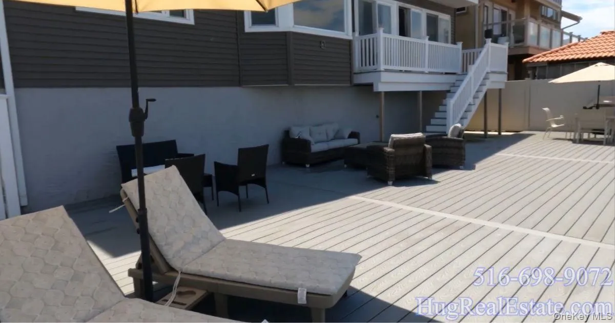 93 Armour Street, Long Beach, NY, 4 Bedrooms Bedrooms, 13 Rooms Rooms,3 BathroomsBathrooms,Residential Lease,For Rent,Armour,0,991336 93 Armour Street, Long Beach, NY, 4 Bedrooms Bedrooms, 13 Rooms Rooms,3 BathroomsBathrooms,Residential Lease,For Rent,Armour,0,991336